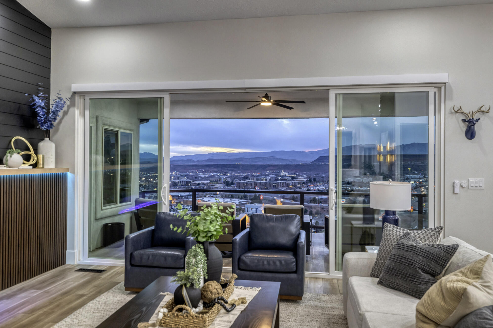 EAST RIDGE - Residential