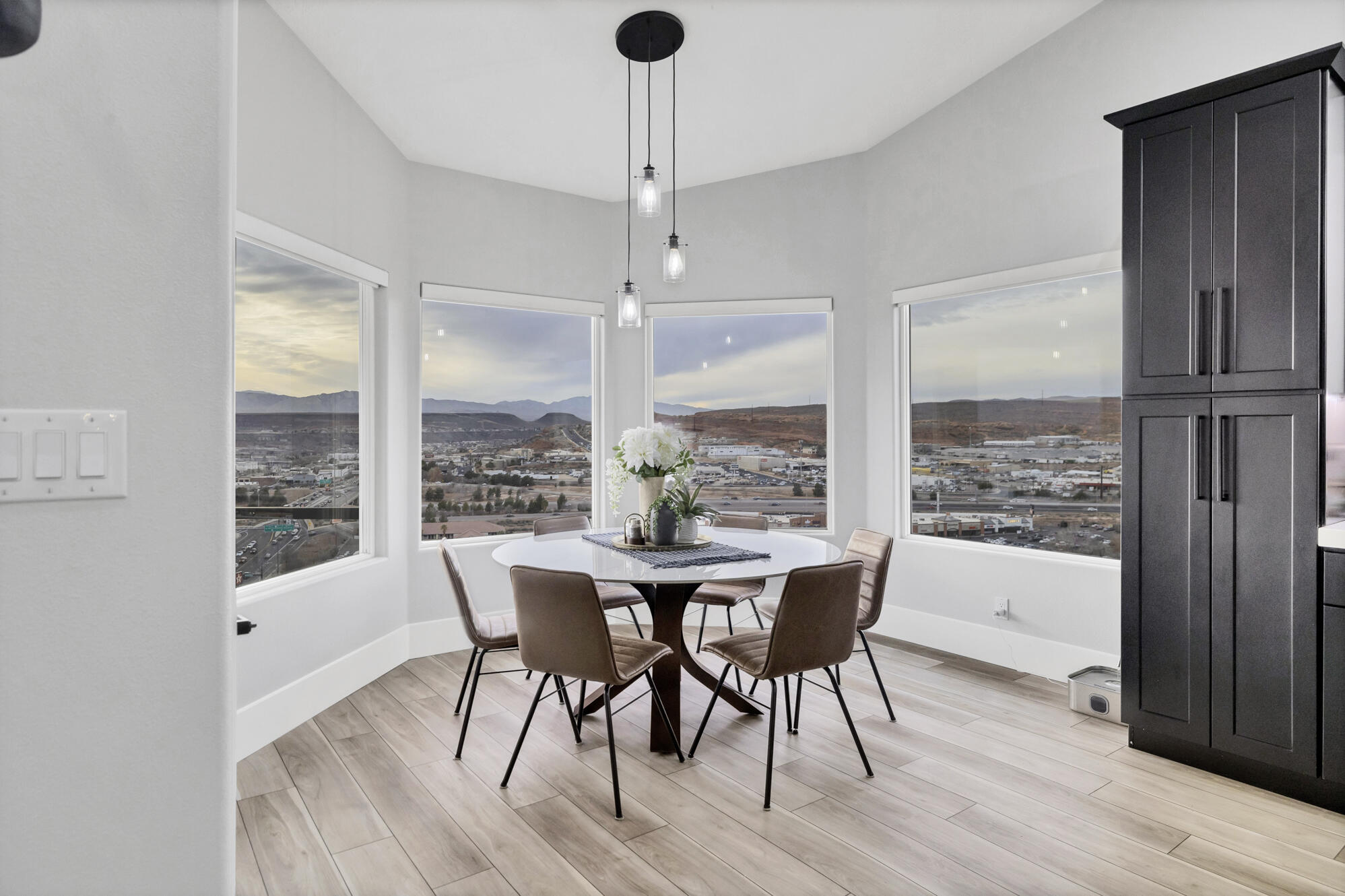 EAST RIDGE - Residential