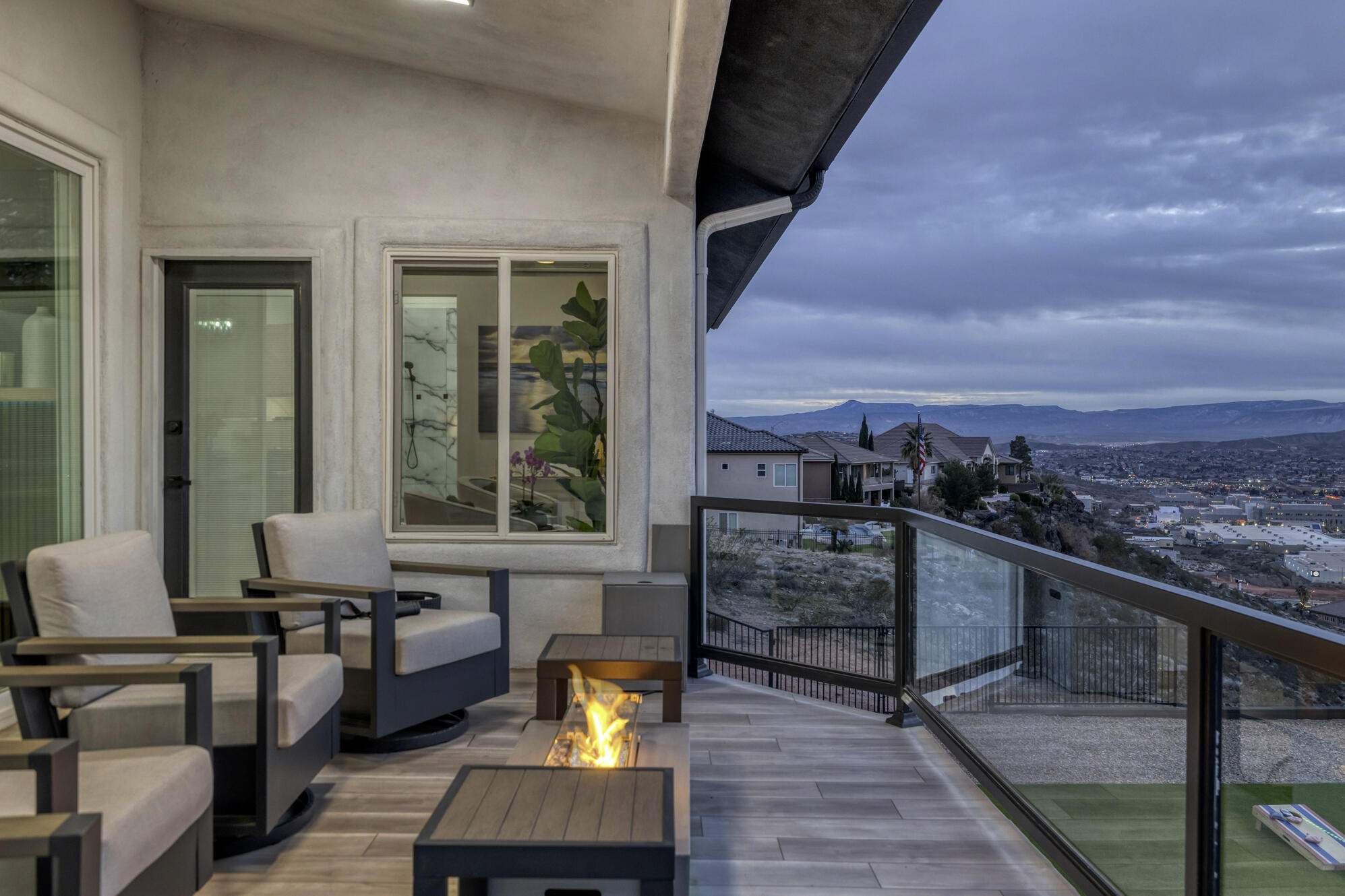 EAST RIDGE - Residential