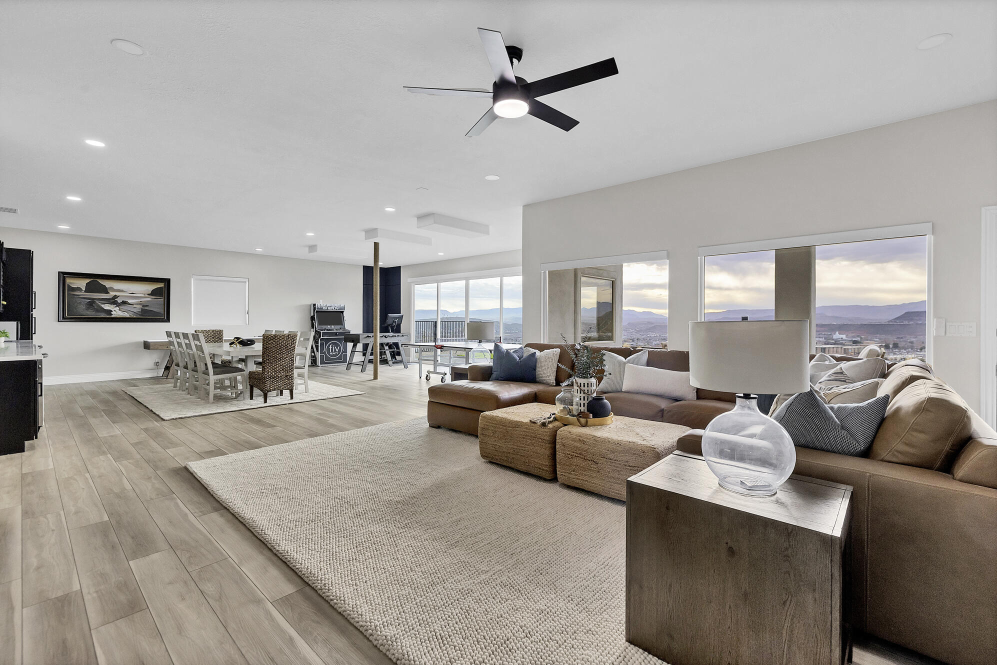 EAST RIDGE - Residential