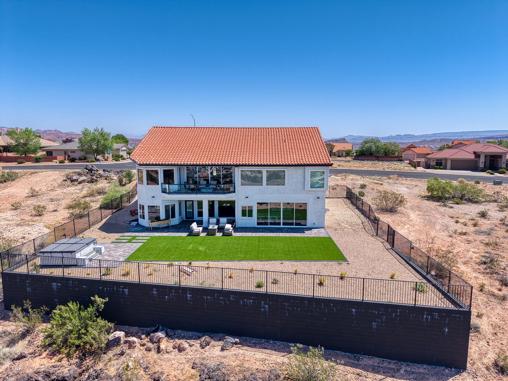 EAST RIDGE - Residential