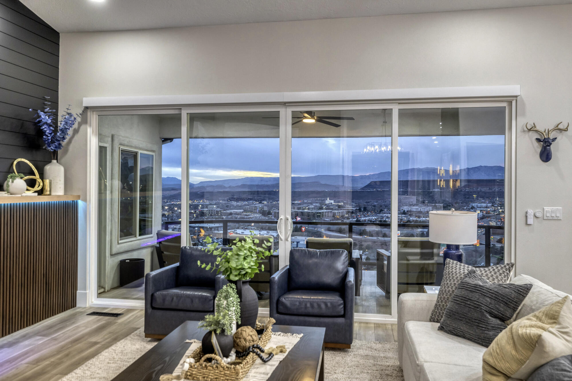 EAST RIDGE - Residential