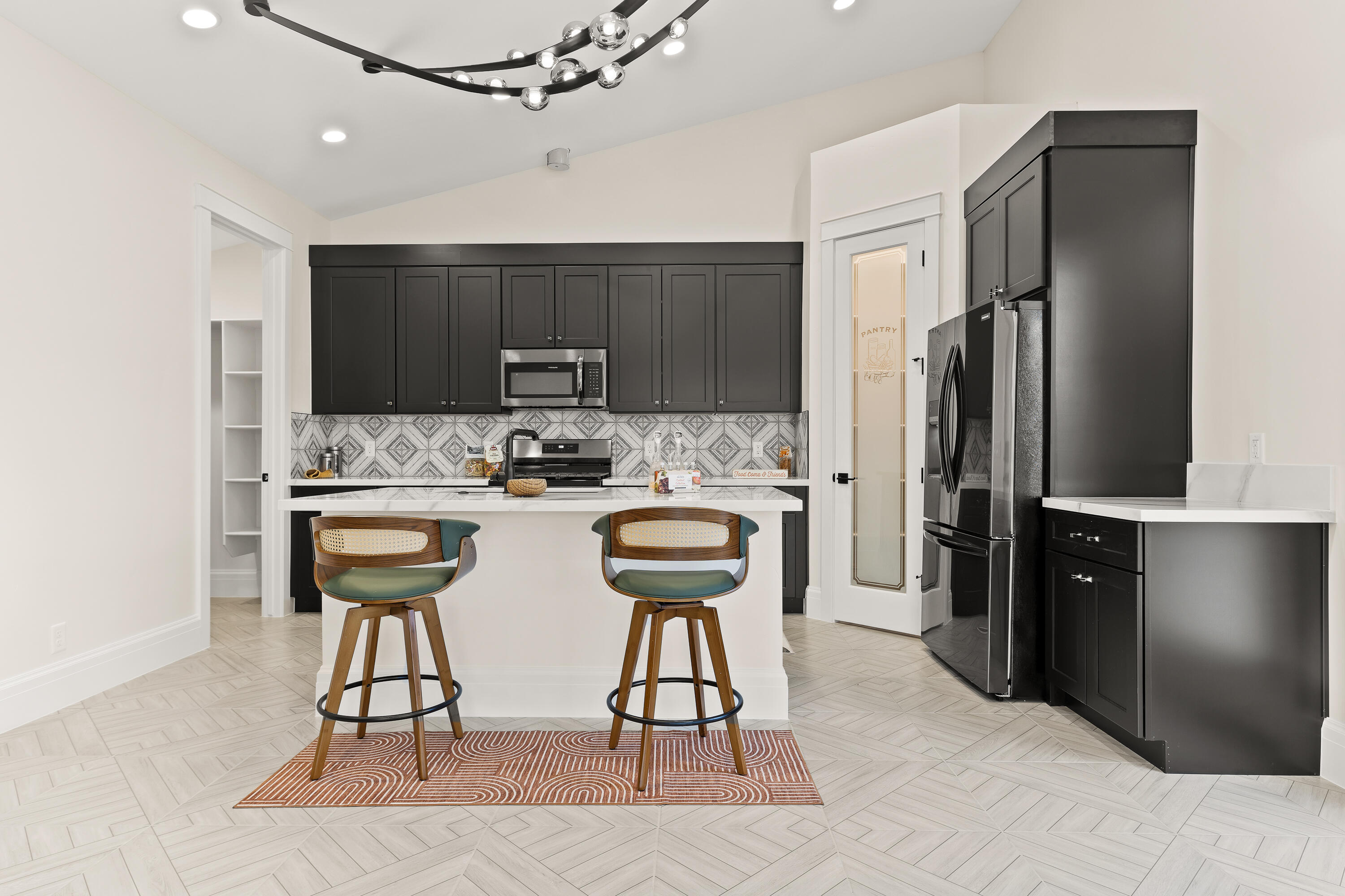 FALCON RIDGE - Residential