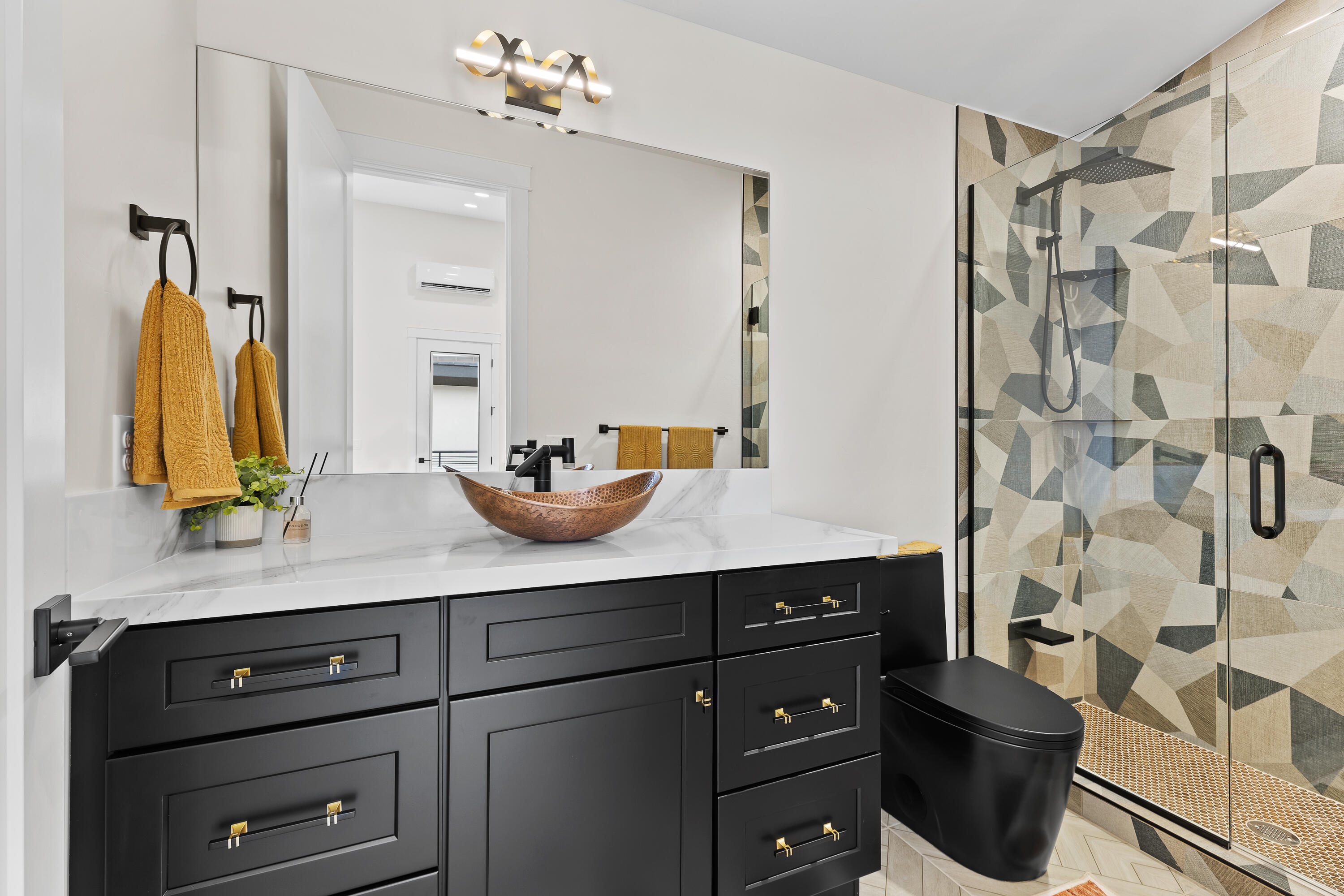 FALCON RIDGE - Residential