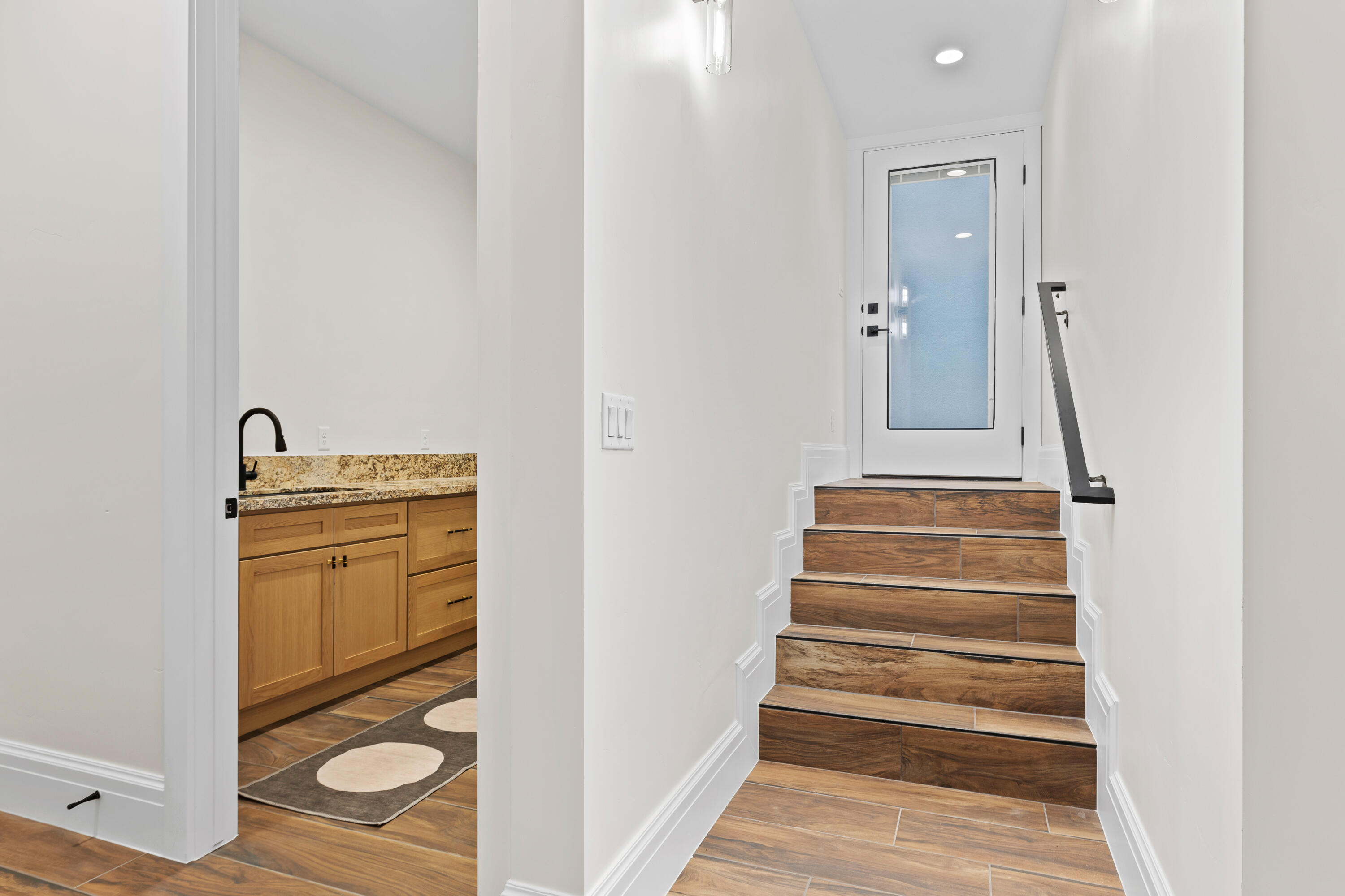 FALCON RIDGE - Residential