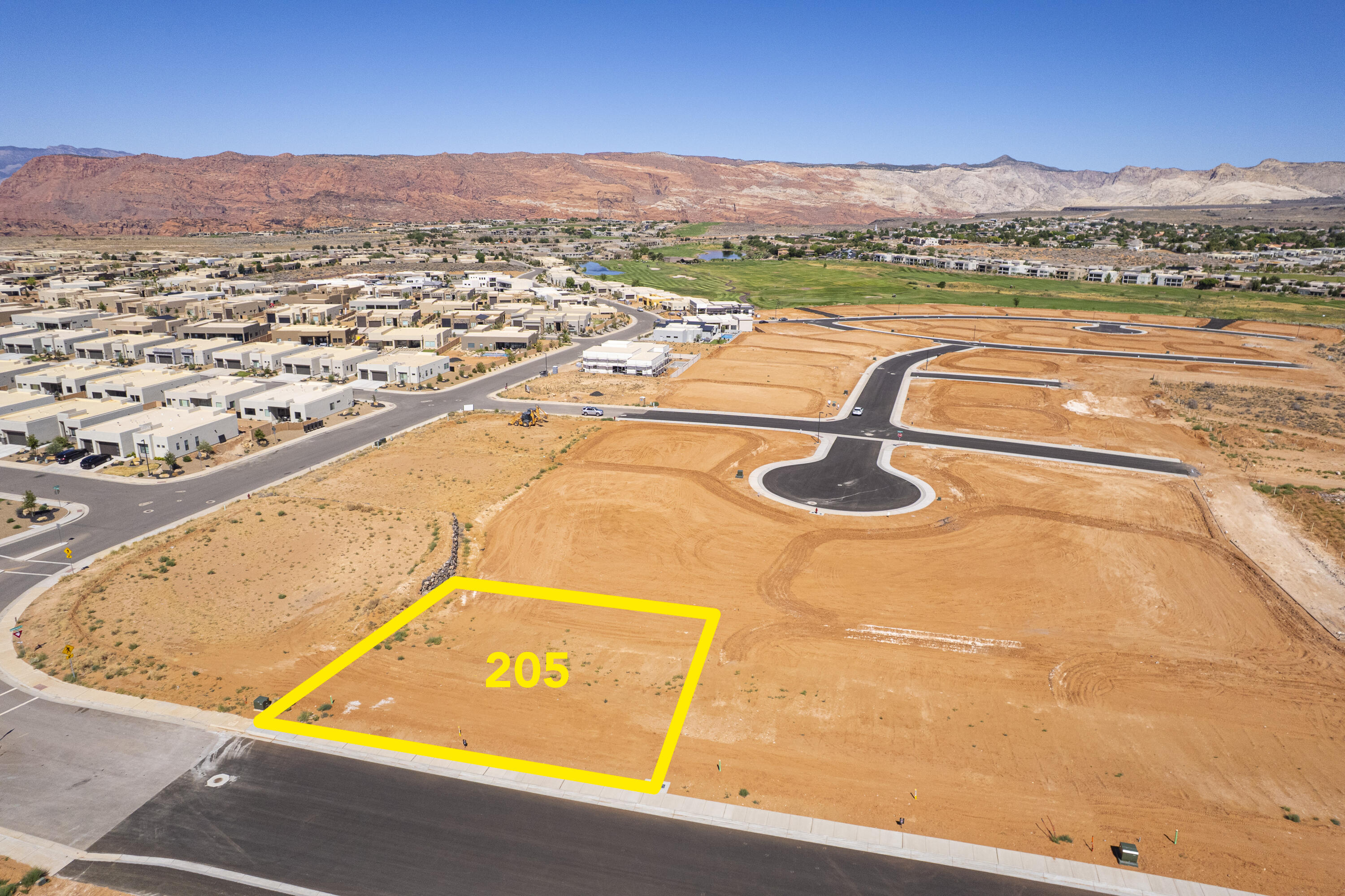 Large Walk out basement lot in the beautiful Ledges Golf resort community. This Yellow Knolls lot has amazing views of Snow Canyon and Fish Rock. The Ledges is a dark-sky community, locate just 10 minutes from downtown St. George. Bring your own builder! Low HOA fees!