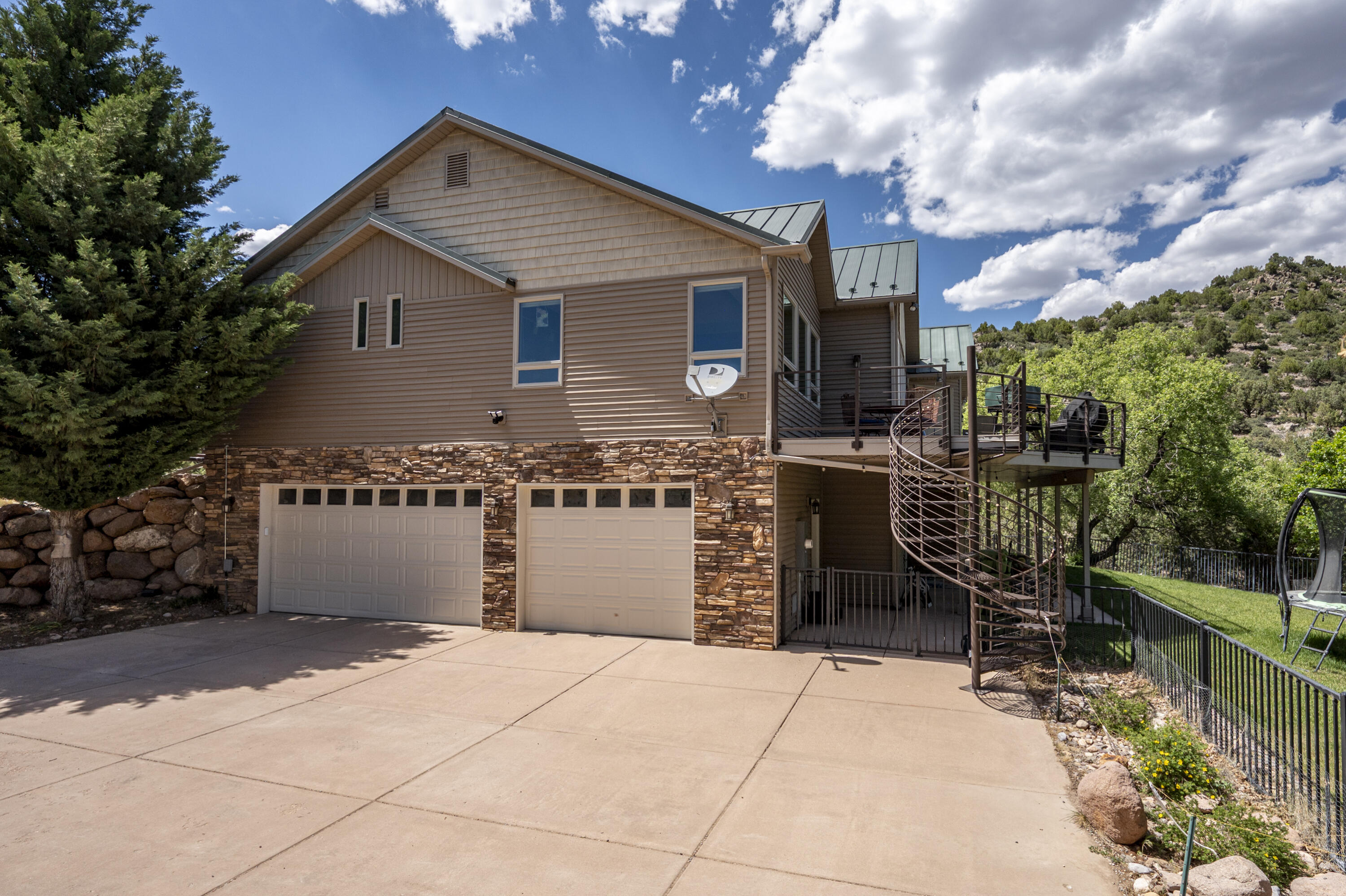 HARMONY HEIGHTS - Residential