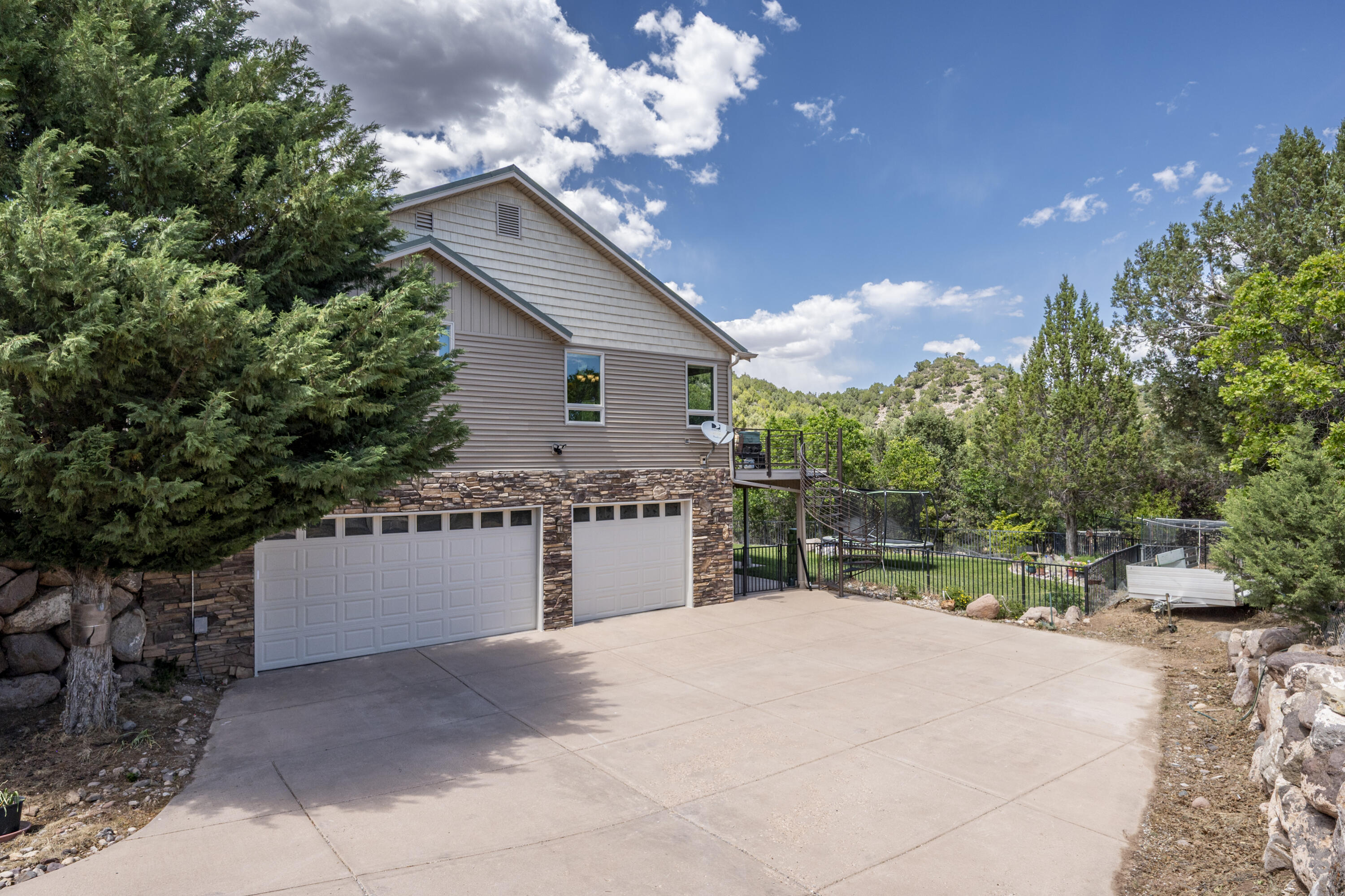 HARMONY HEIGHTS - Residential