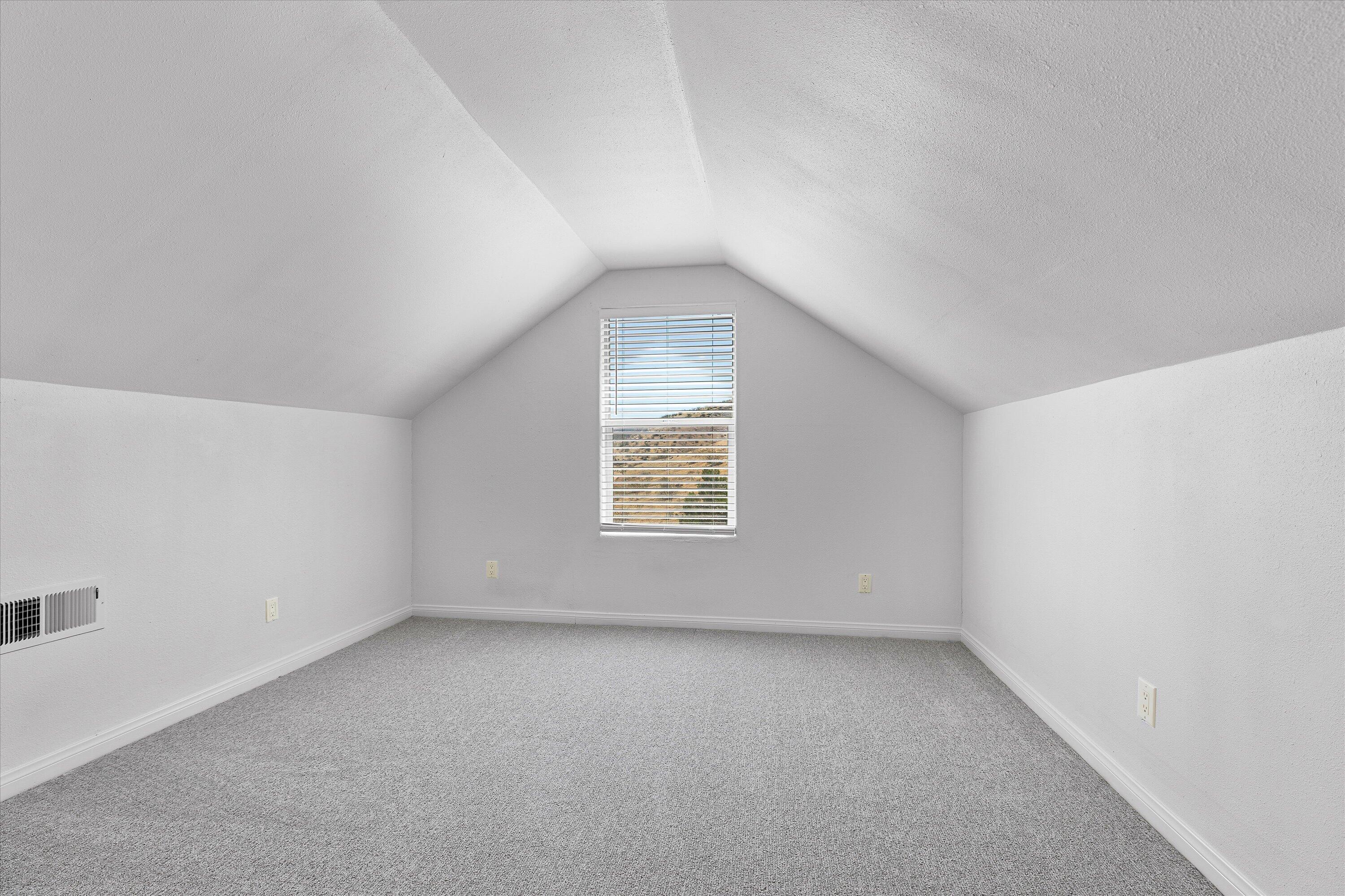 DESERT HILLS - Residential
