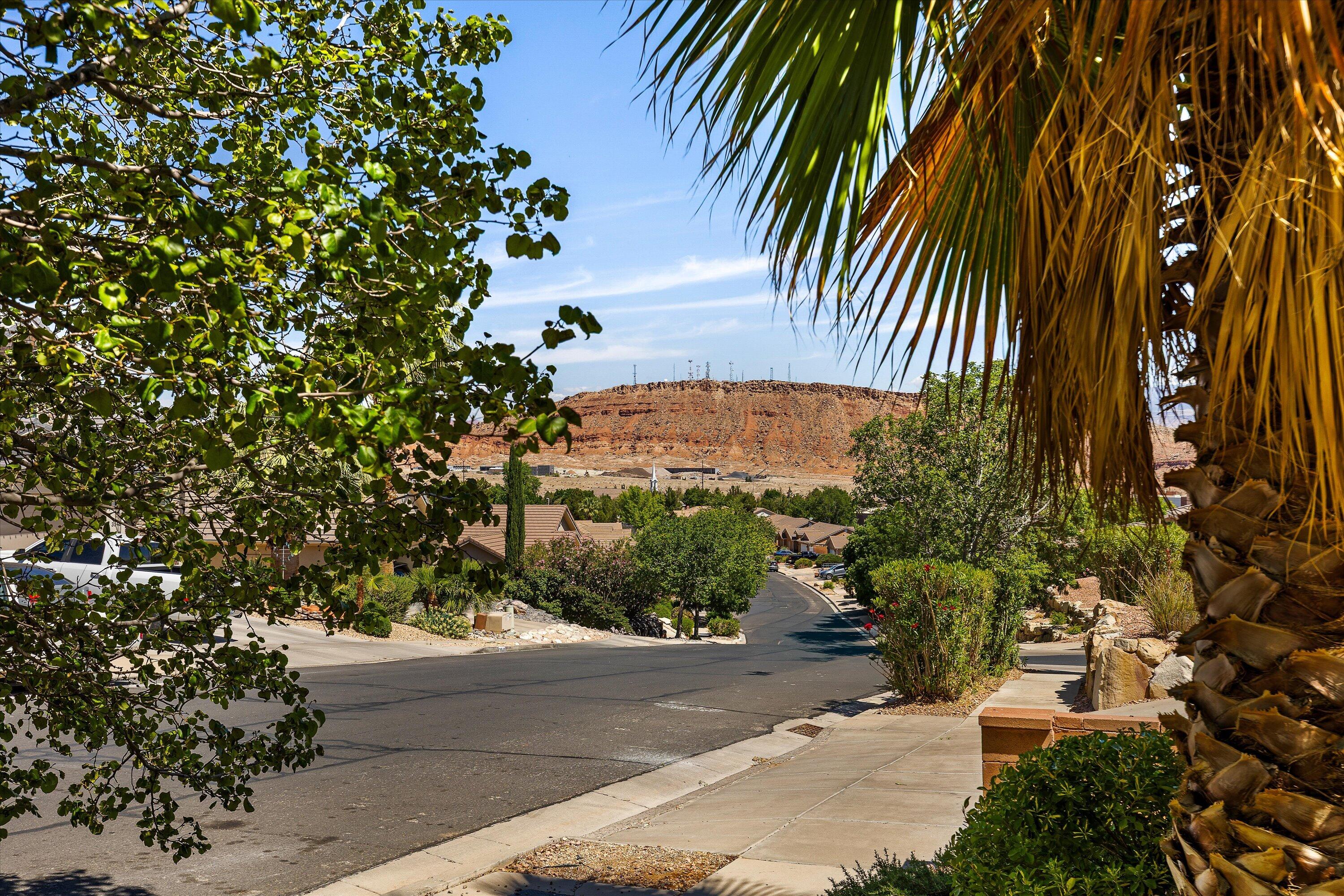 DESERT HILLS - Residential