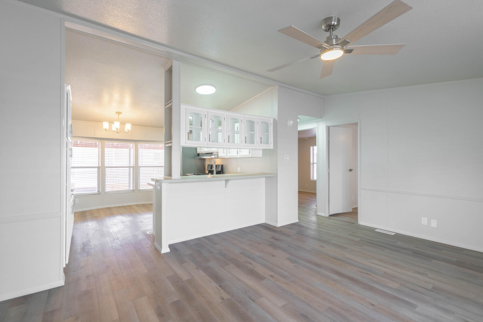 LAVA BLUFF MOBILE HOME PARK - Residential