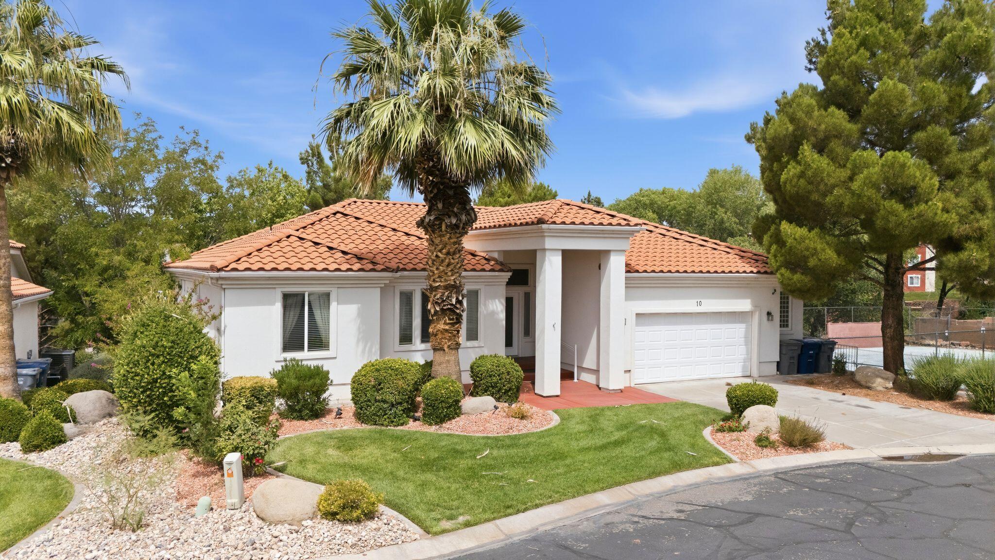 EMERALD SPRINGS TOWNHOMES - Residential