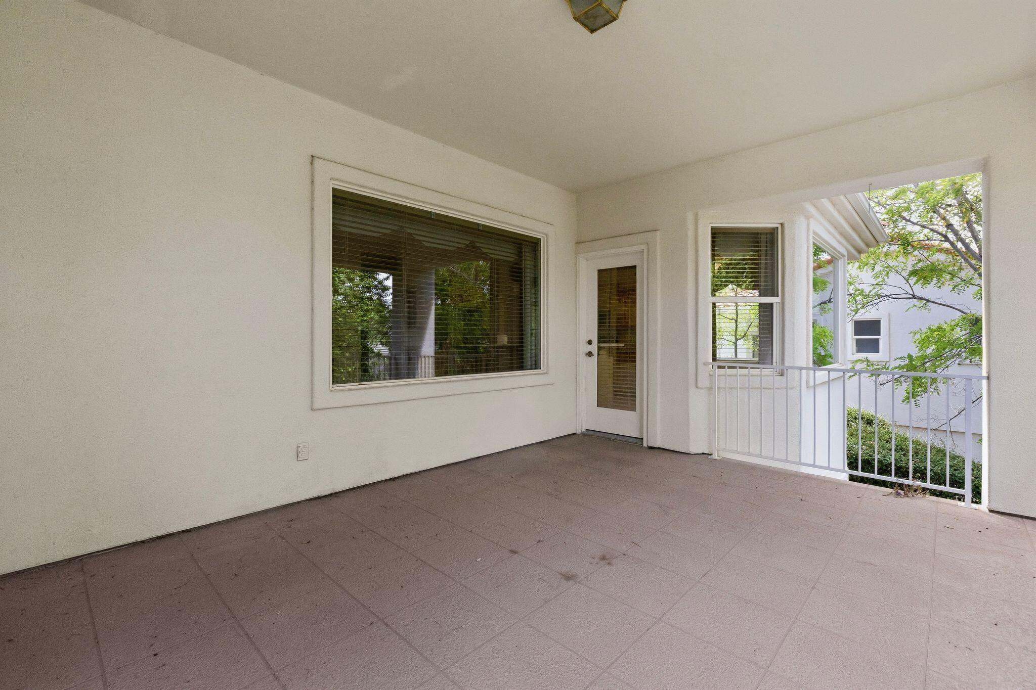 EMERALD SPRINGS TOWNHOMES - Residential