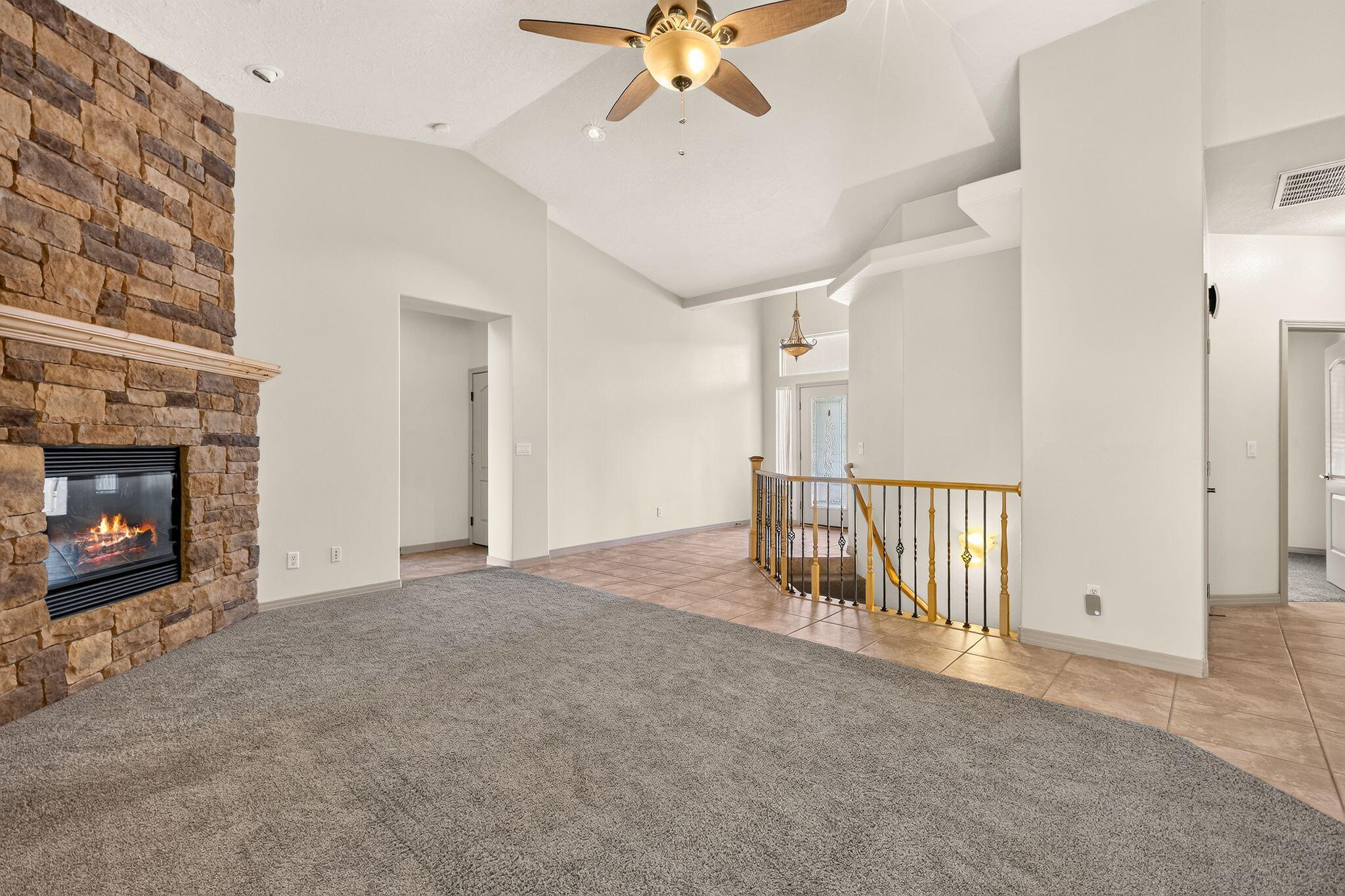 EMERALD SPRINGS TOWNHOMES - Residential