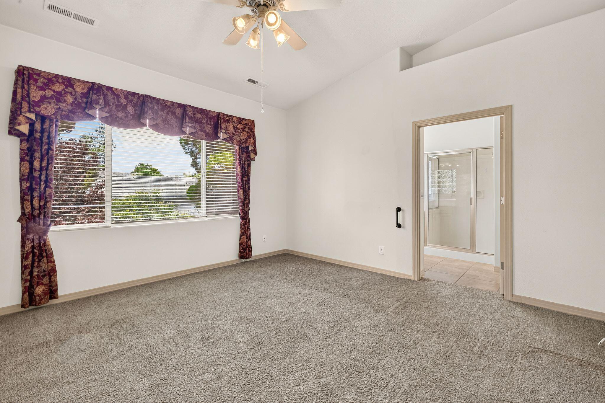 EMERALD SPRINGS TOWNHOMES - Residential