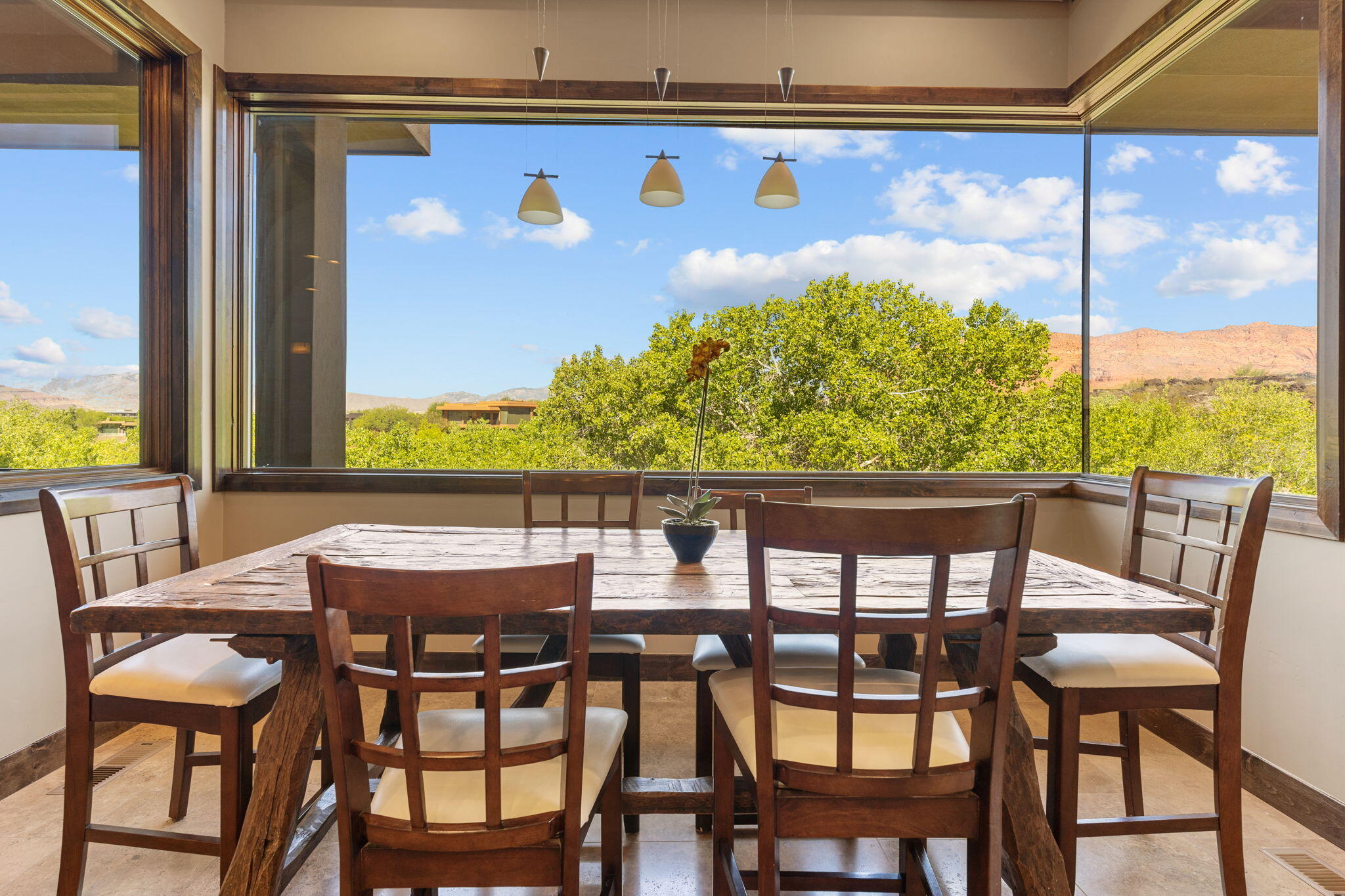CLIFFS OF SNOW CANYON - Residential