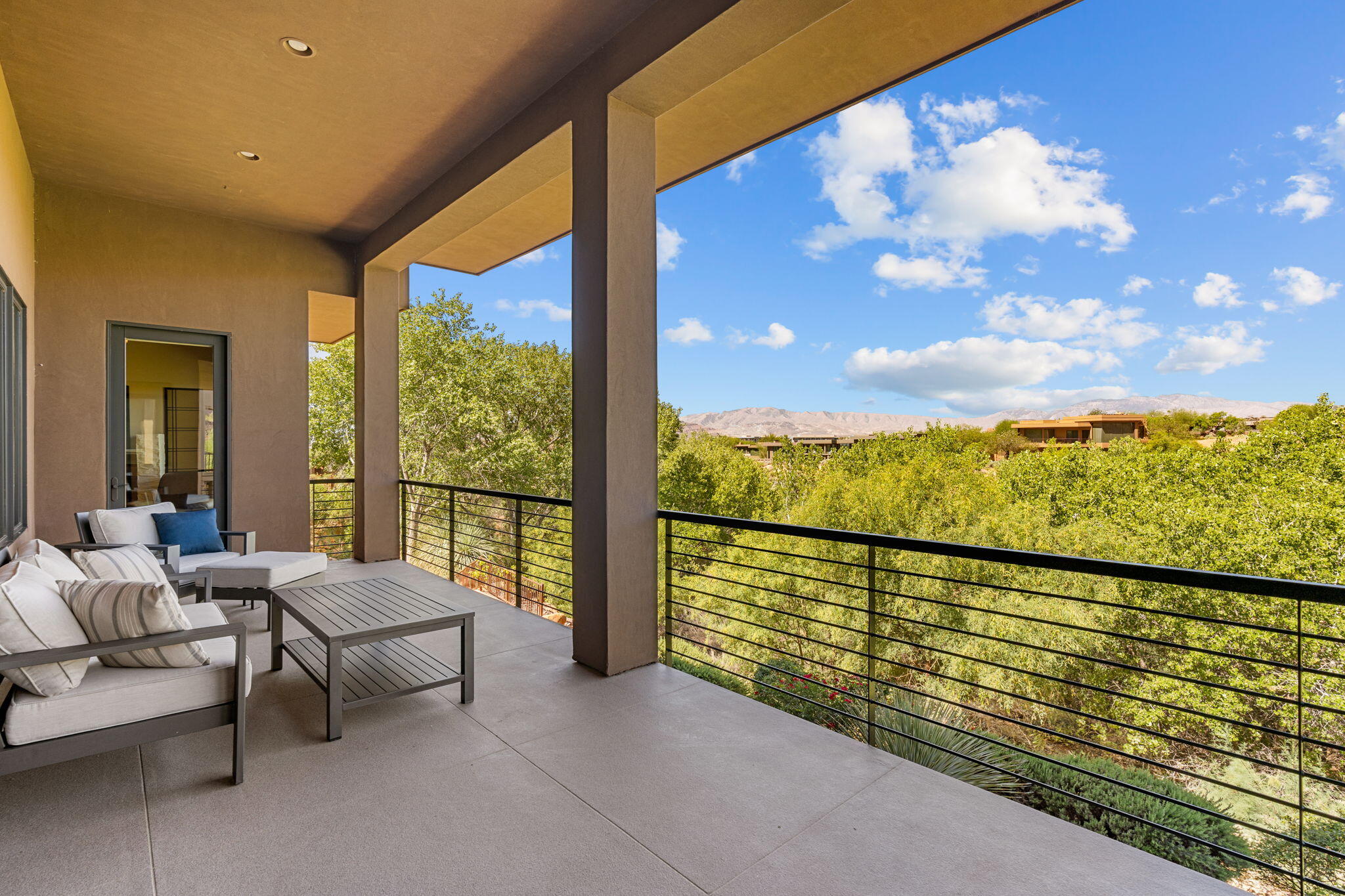 CLIFFS OF SNOW CANYON - Residential