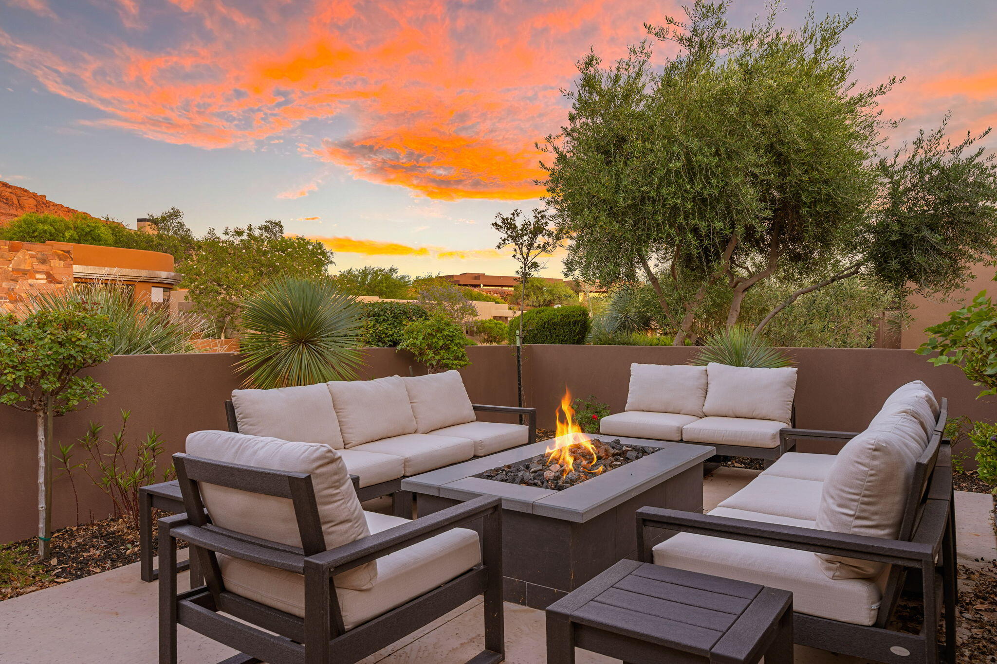 CLIFFS OF SNOW CANYON - Residential