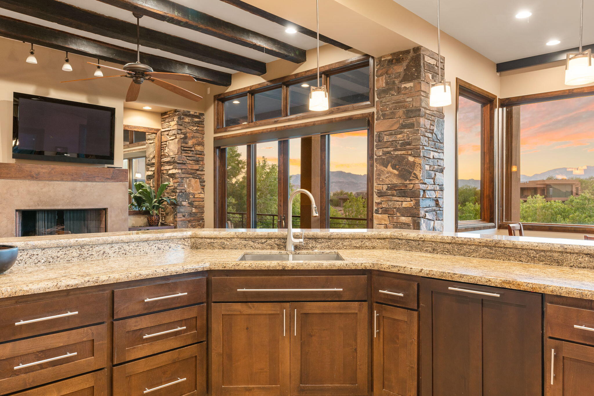 CLIFFS OF SNOW CANYON - Residential