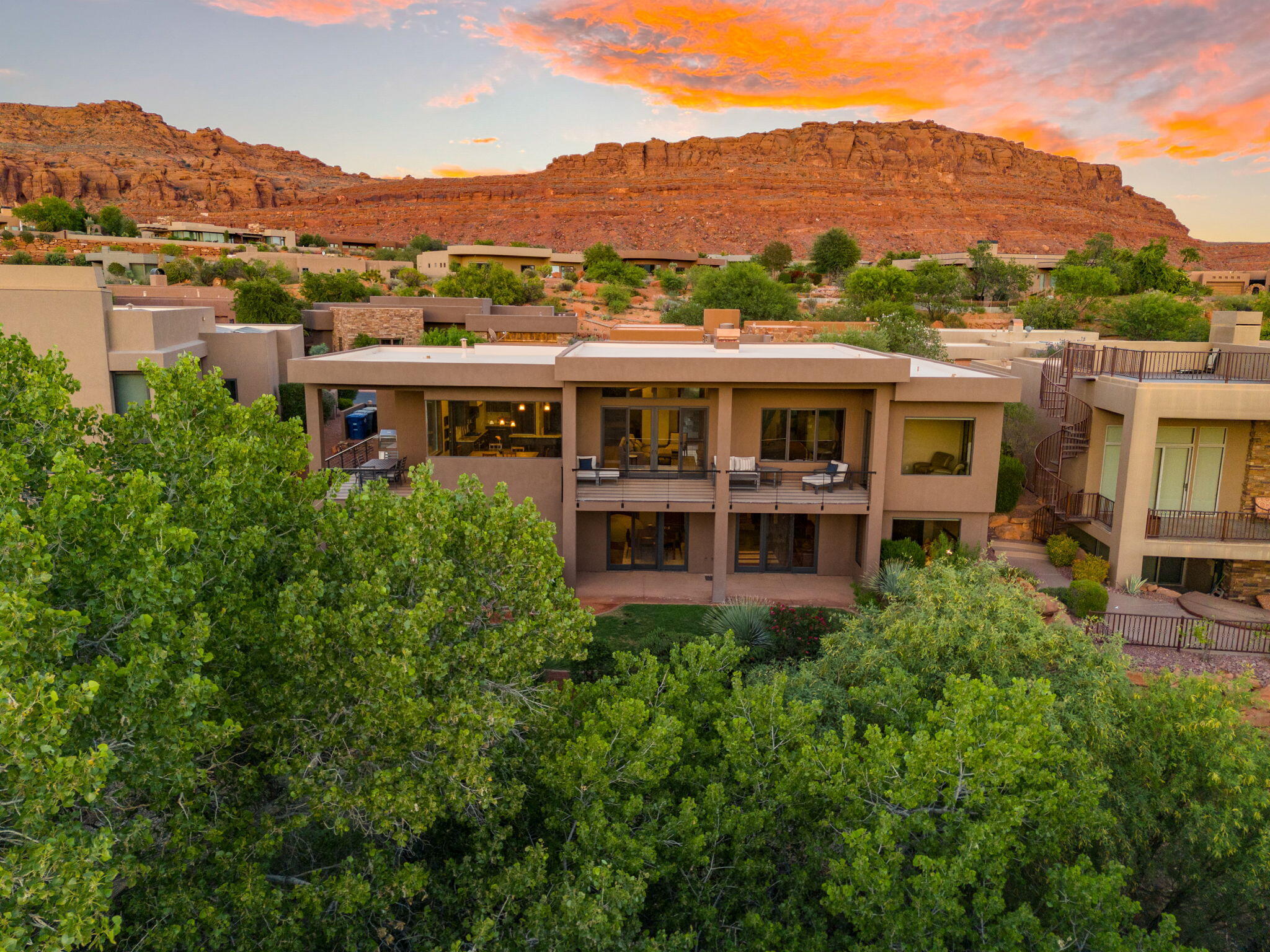 CLIFFS OF SNOW CANYON - Residential