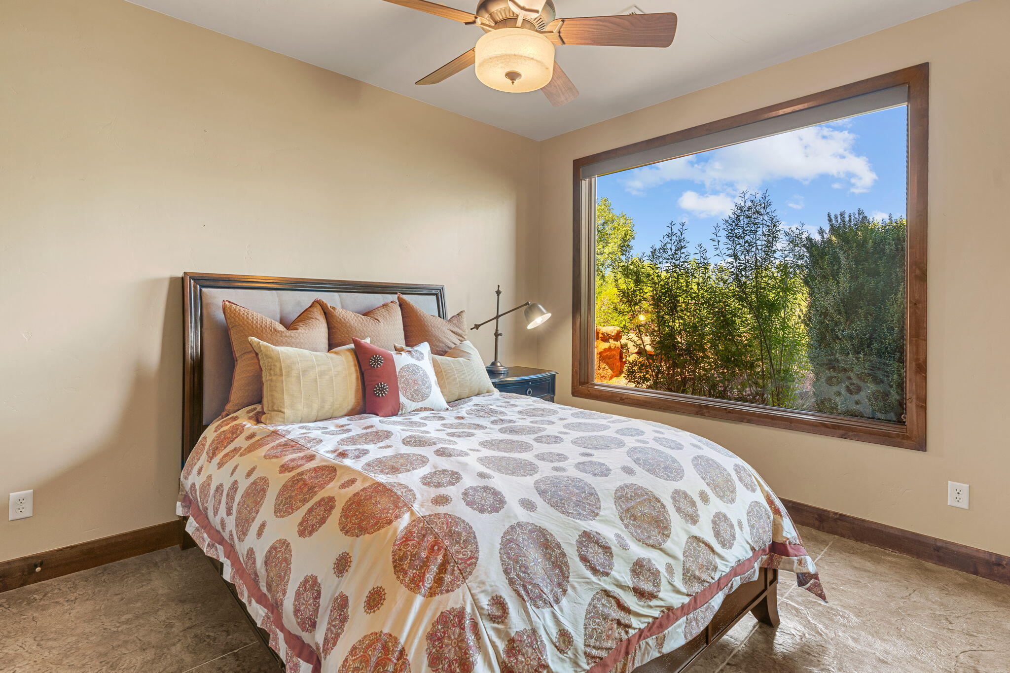 CLIFFS OF SNOW CANYON - Residential