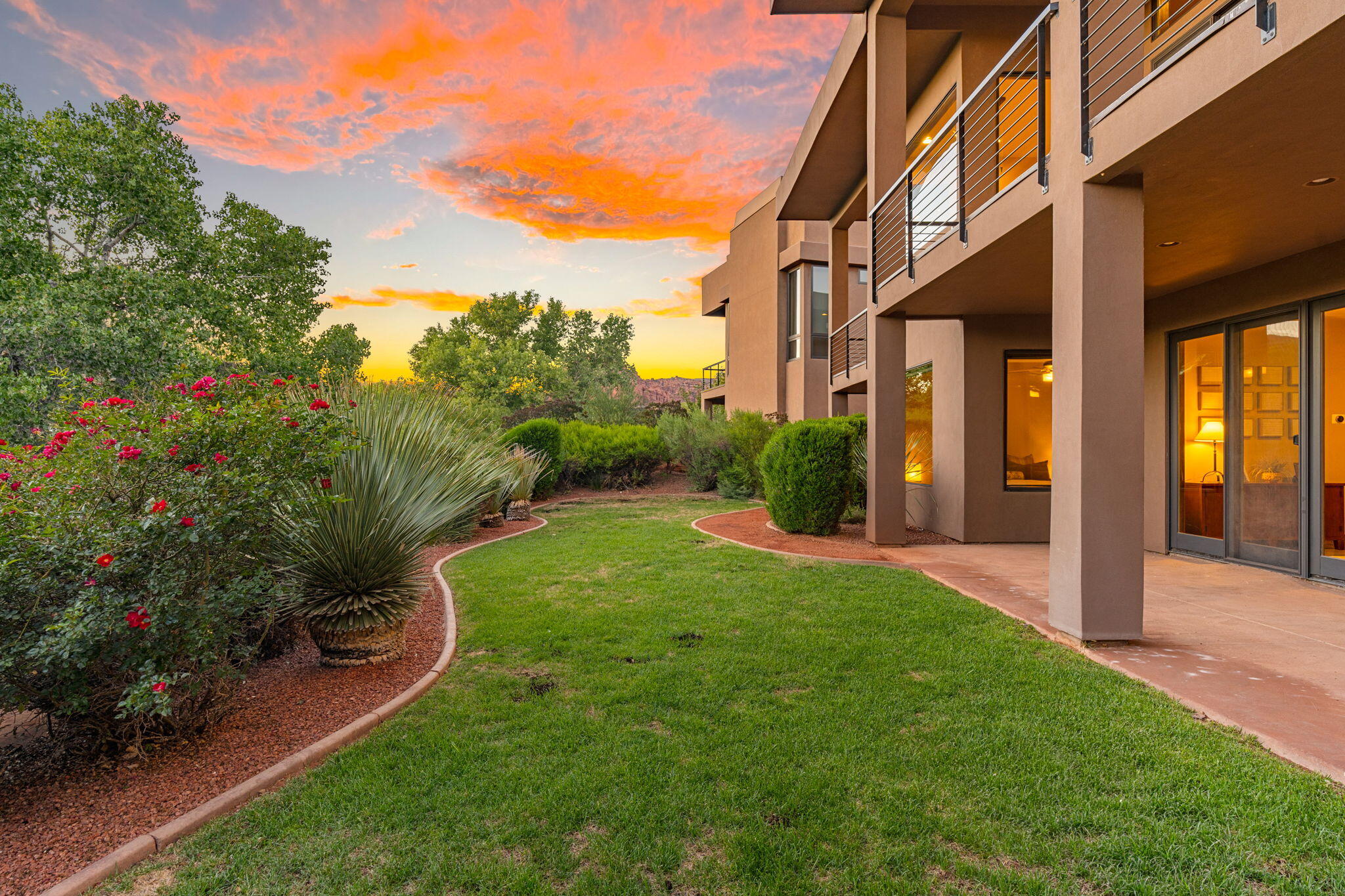 CLIFFS OF SNOW CANYON - Residential