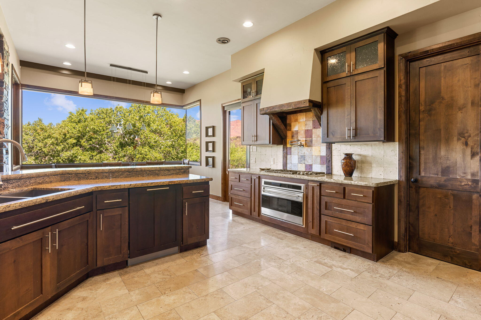 CLIFFS OF SNOW CANYON - Residential