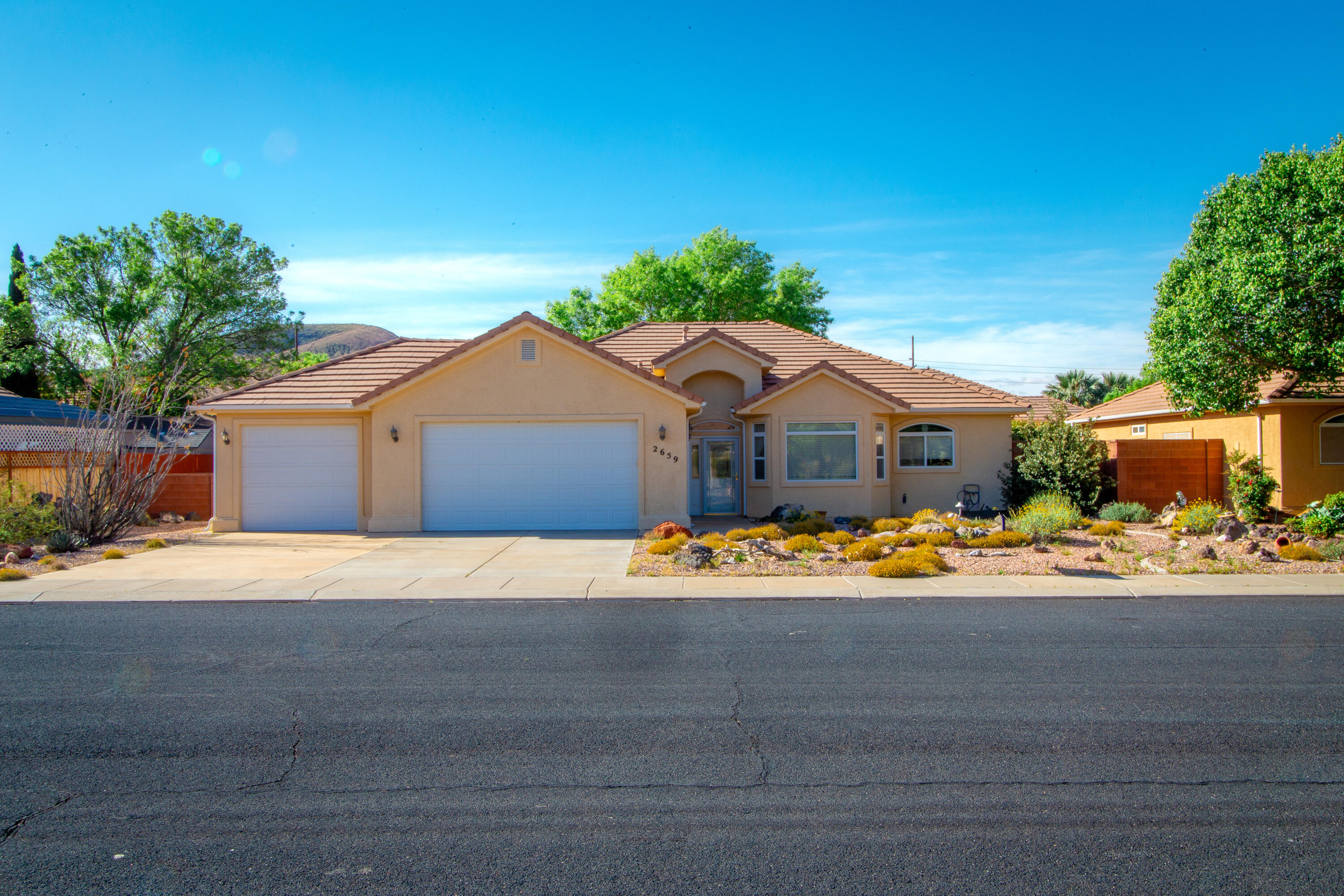 SKY RIDGE HOMESITES - Residential