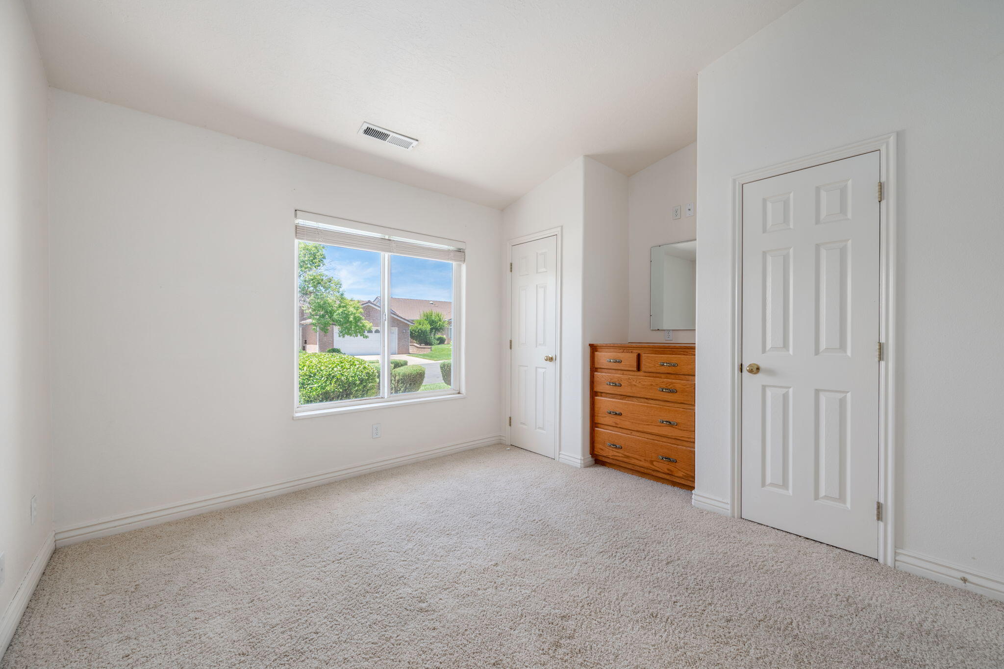 MEADOW CREEK ESTATES - Residential