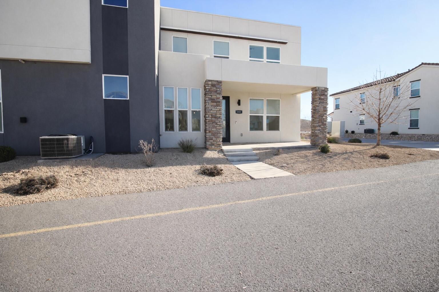 DESERT COLOR AUBURN HILLS - Residential