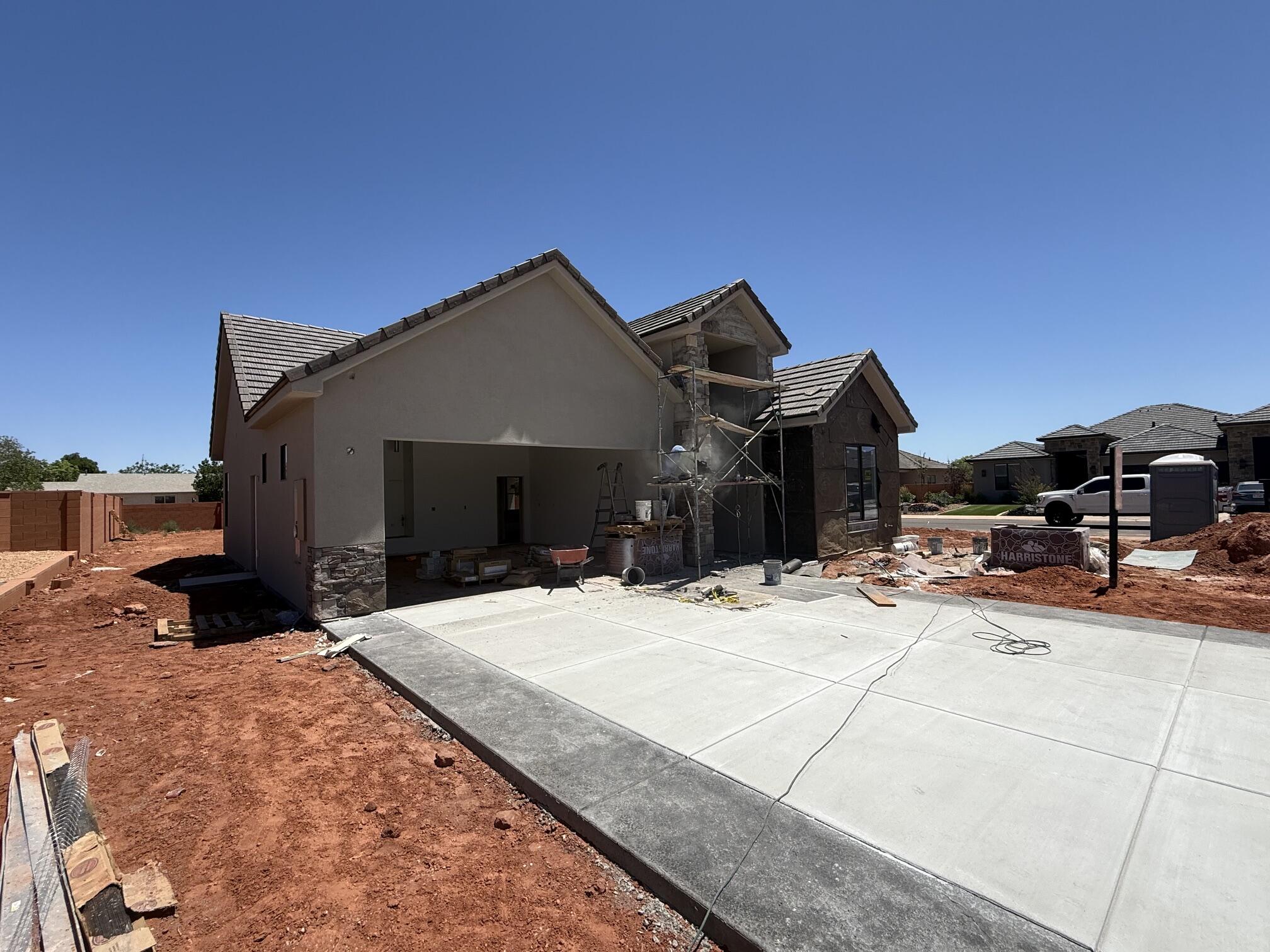 SERENITY ESTATES - Residential