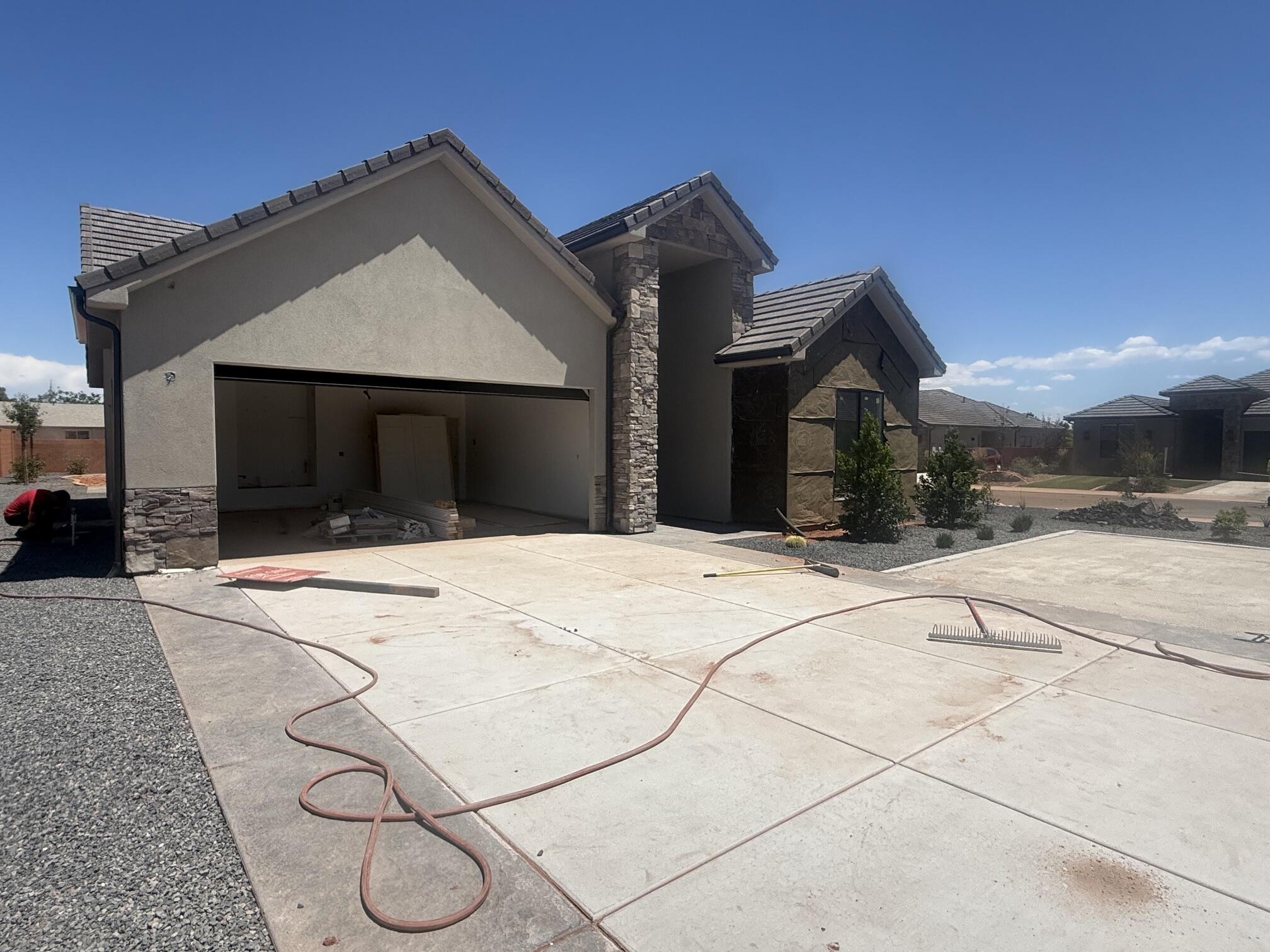 SERENITY ESTATES - Residential