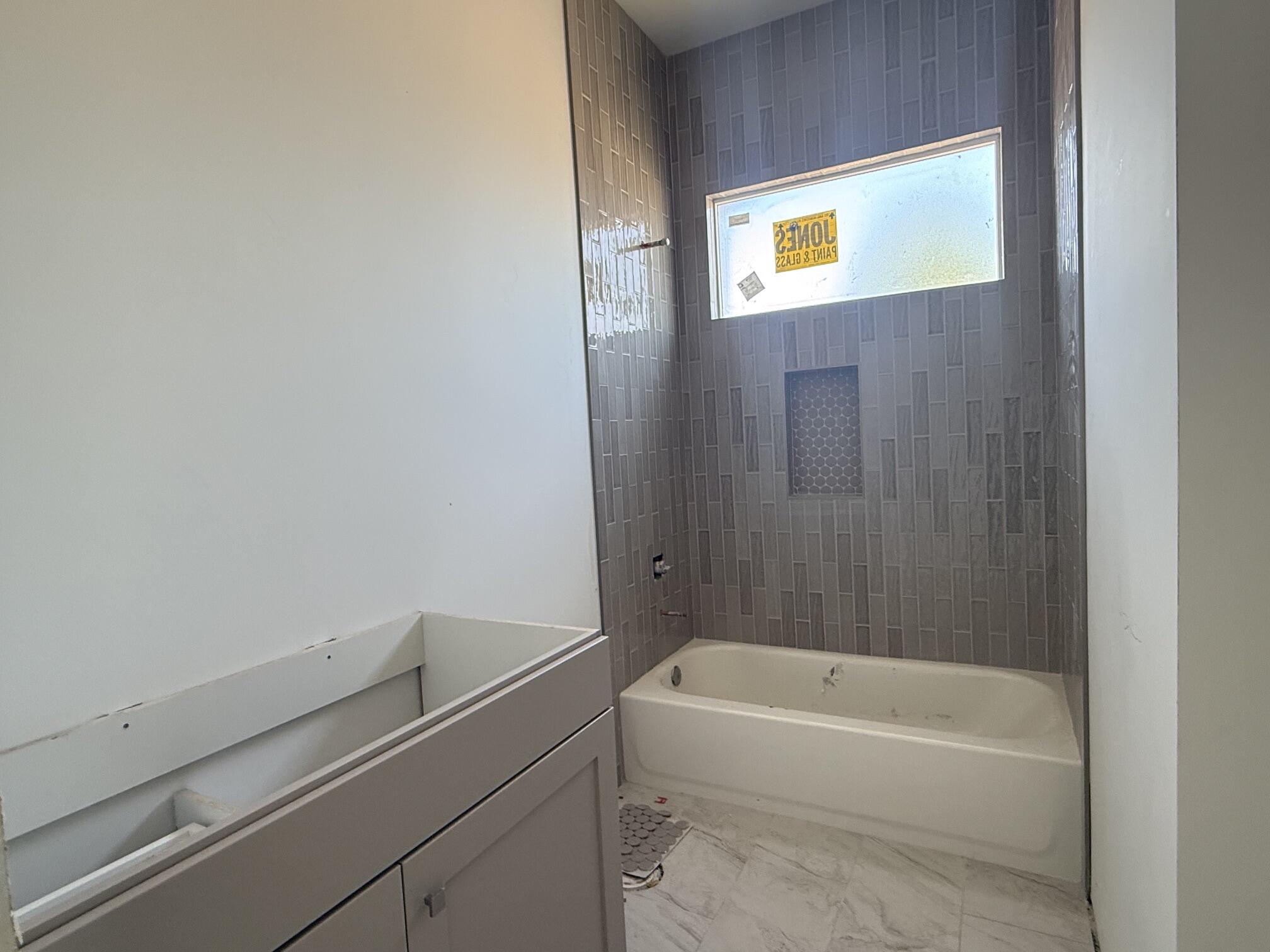 SERENITY ESTATES - Residential