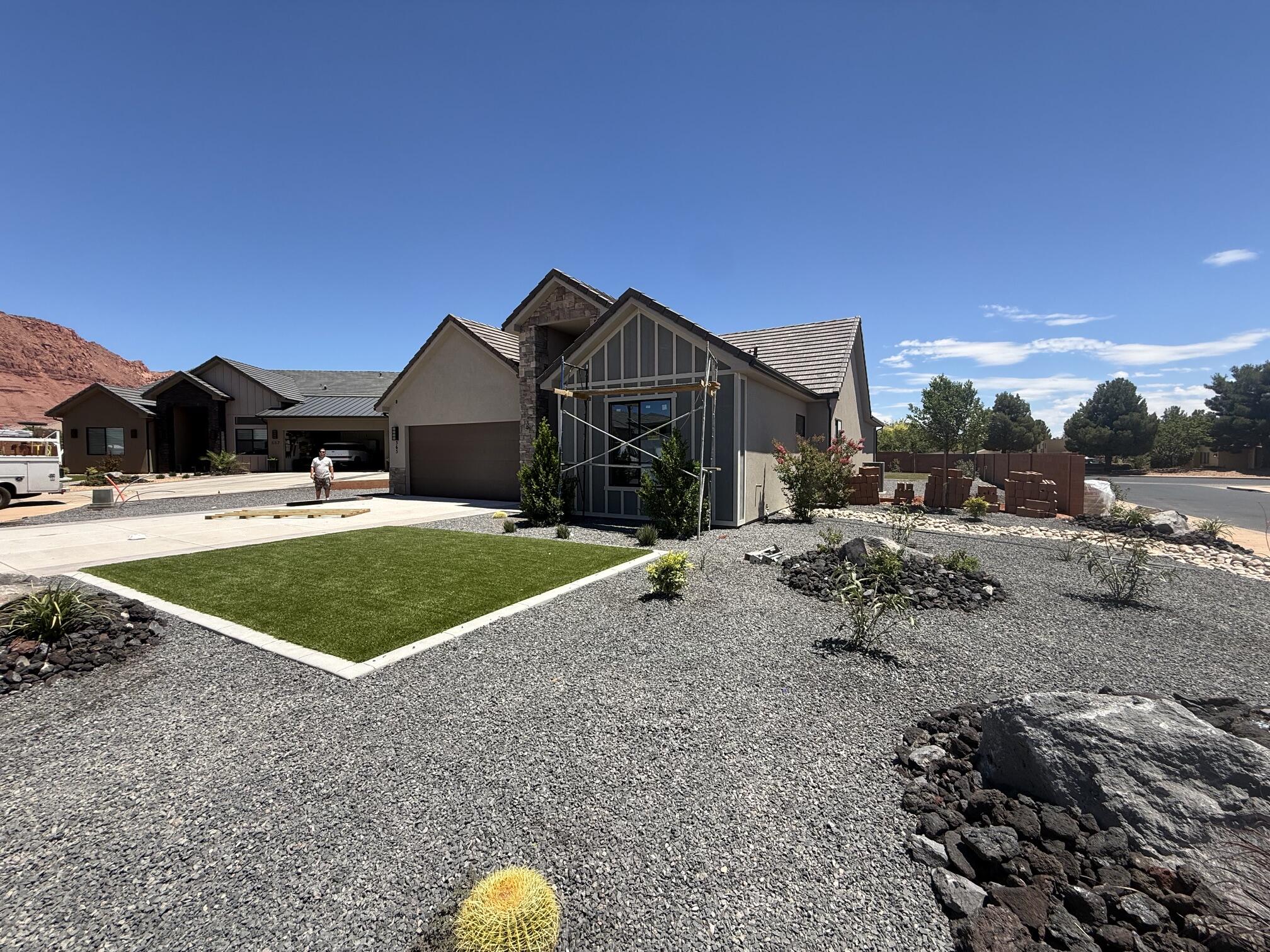 SERENITY ESTATES - Residential