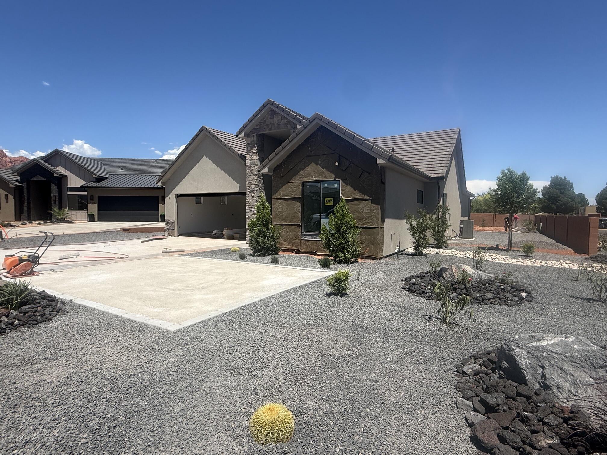 SERENITY ESTATES - Residential