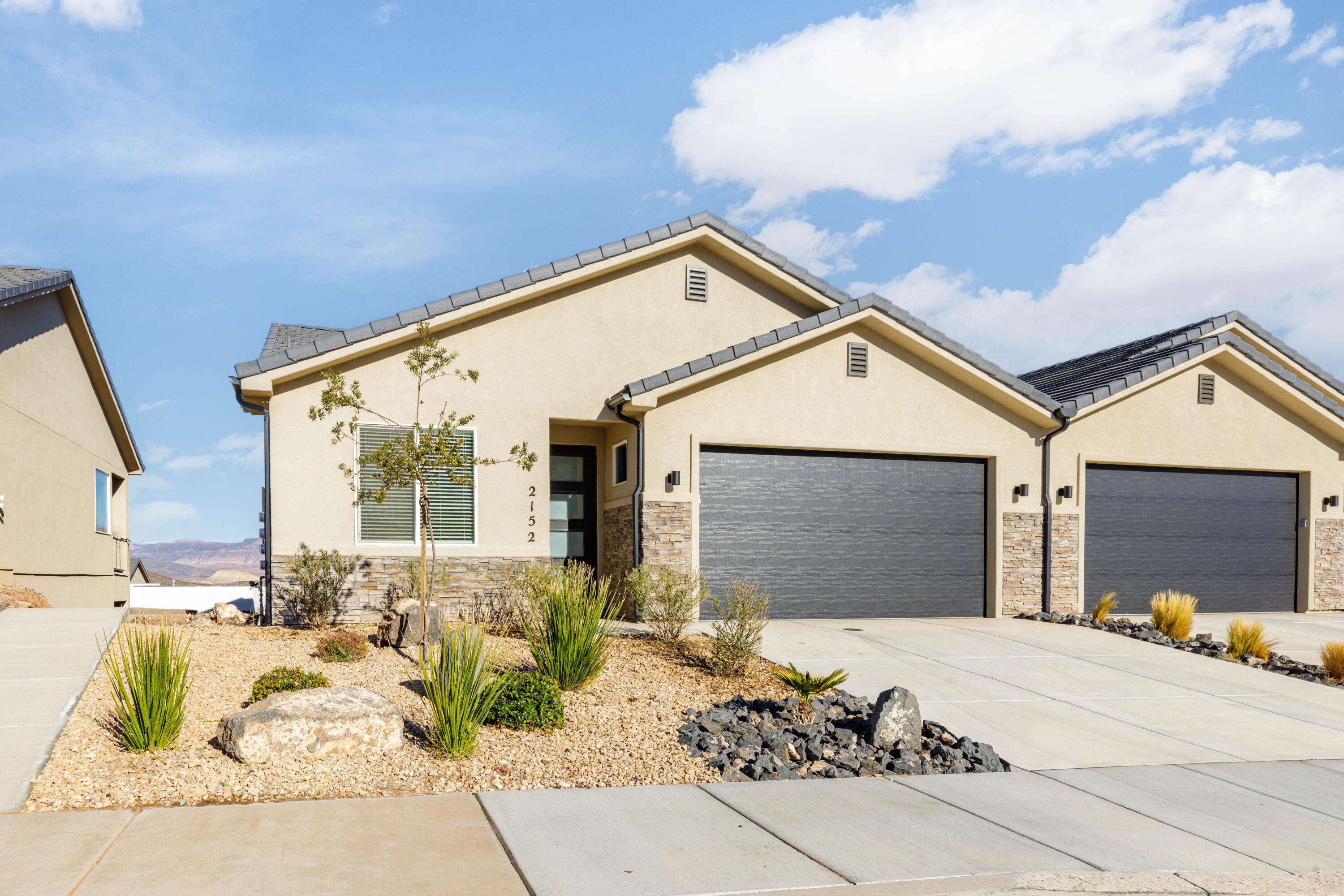 HURRICANE VIEWS - Residential