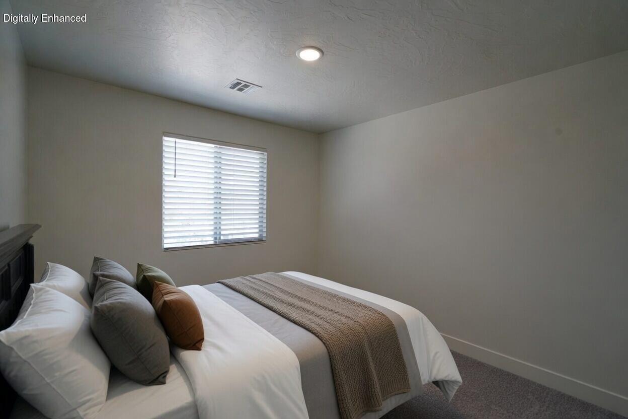 DESERT BLUFF AT DESERT CANYONS TOWNHOMES - Residential