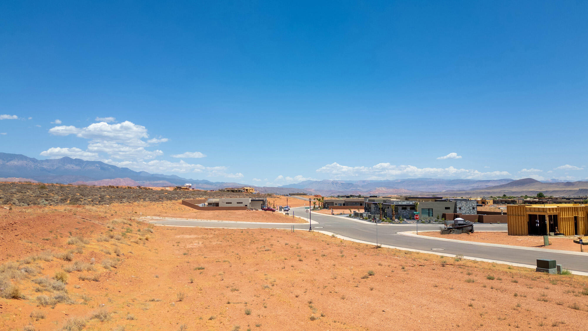 ESTATES AT SAND HOLLOW - Land