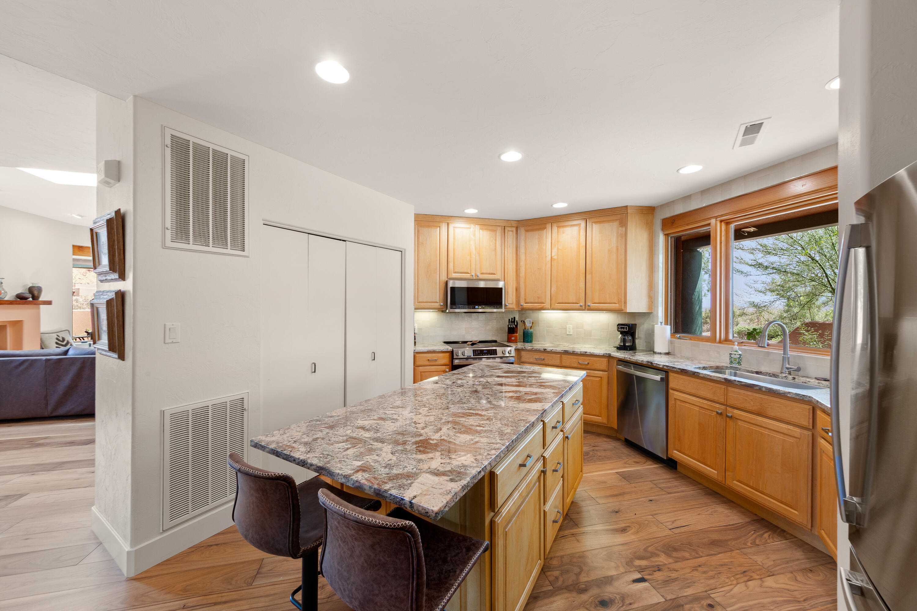 SHONTO POINT - Residential