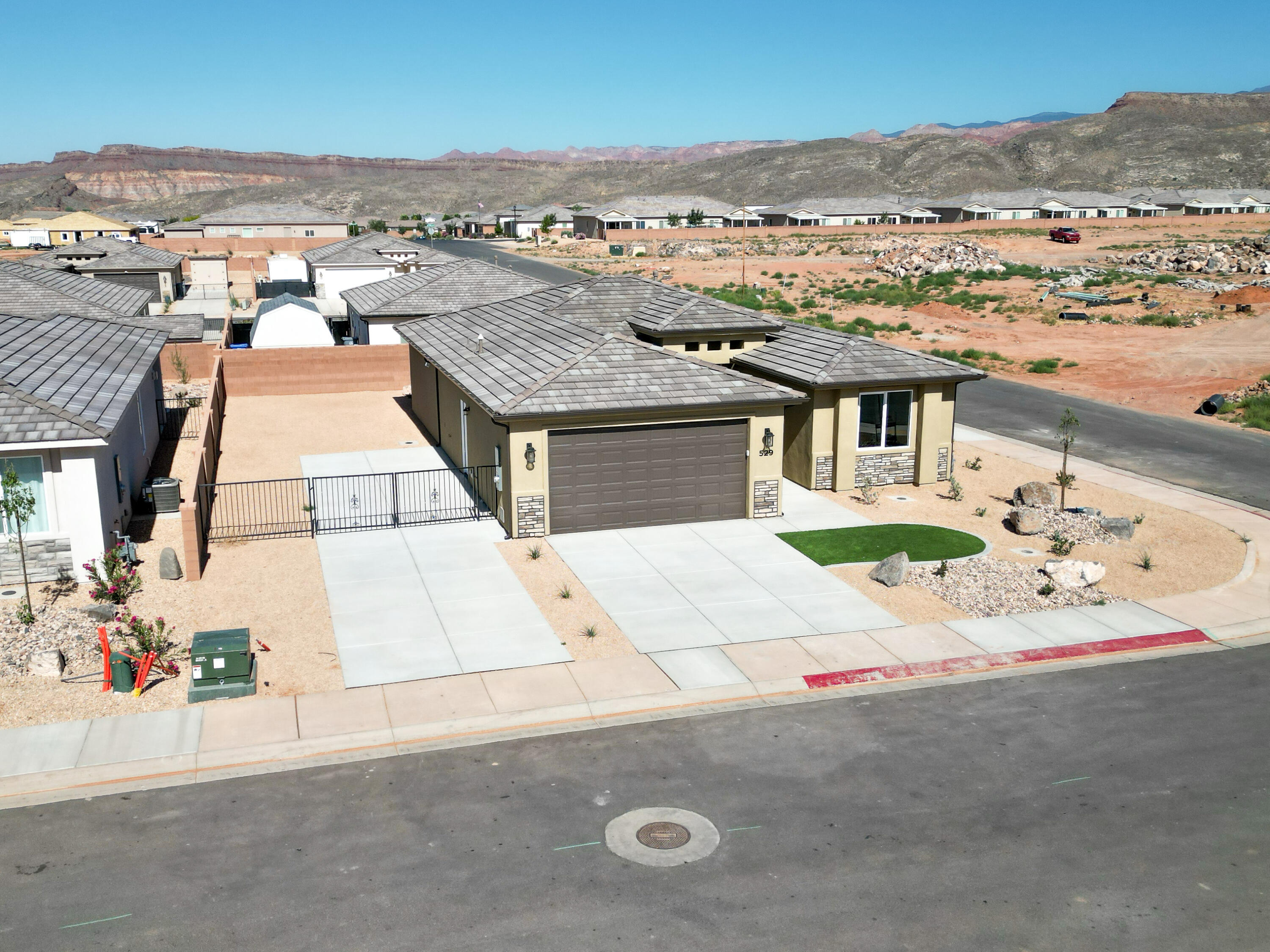 SKY VALLEY - Residential