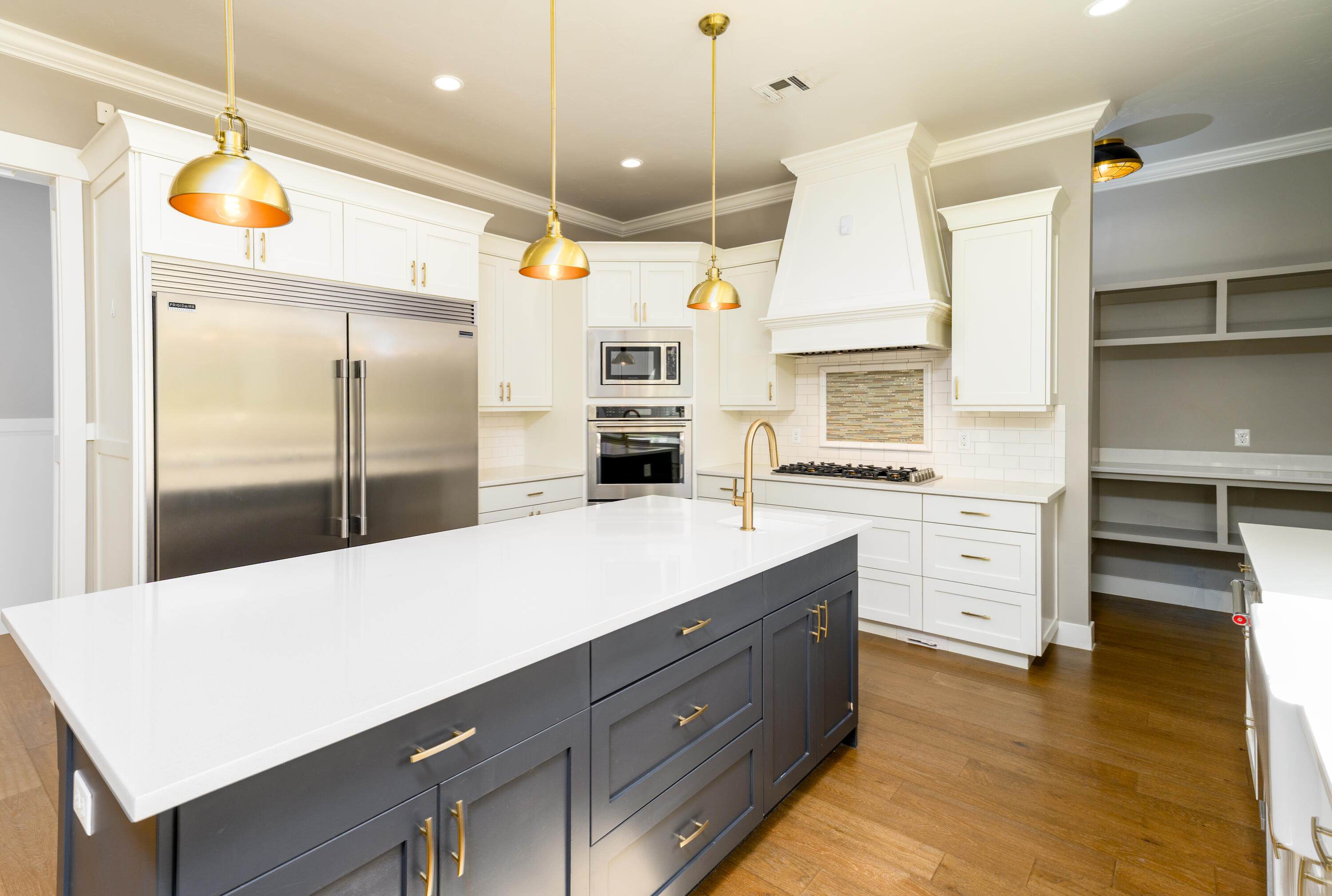 FIELDSTONE - Residential