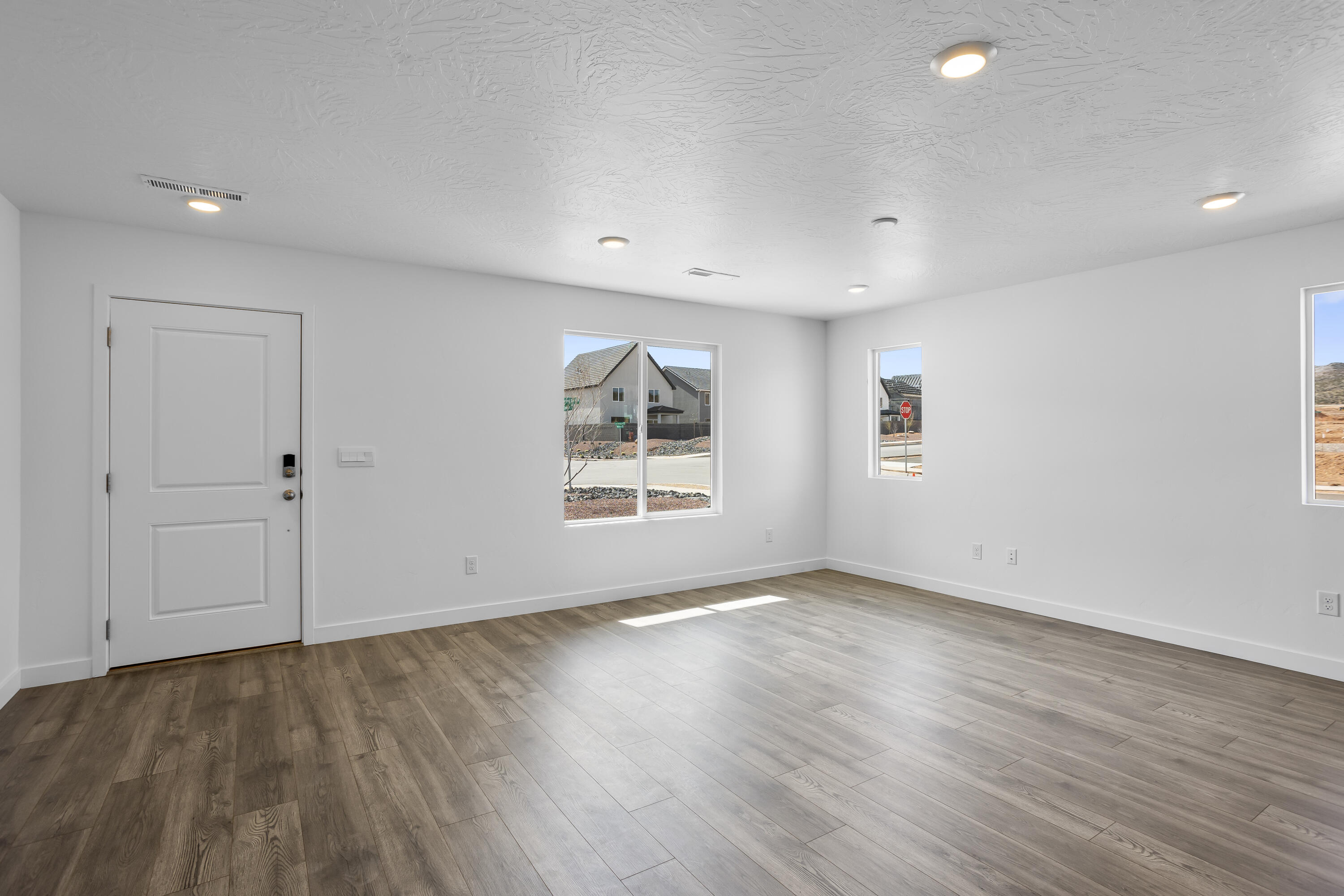 LAVENDER CANYON AT LONG VALLEY - Residential