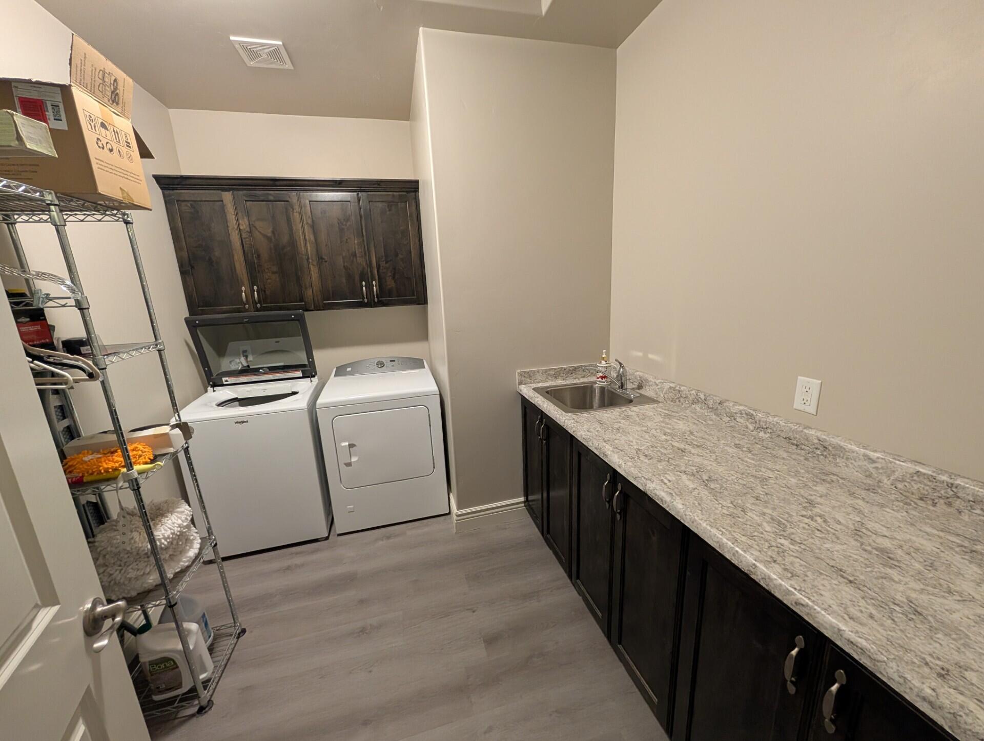 BROOKHAVEN FIELDS - Residential