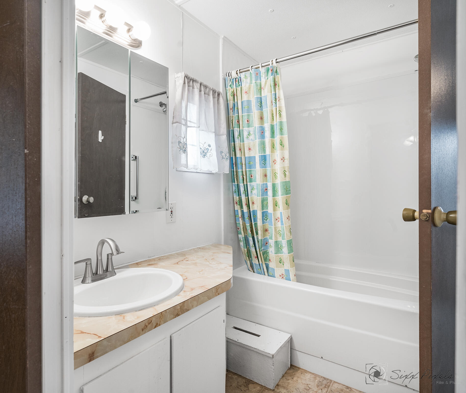 PLEASANT VIEW MOBILE HOME PARK - Residential