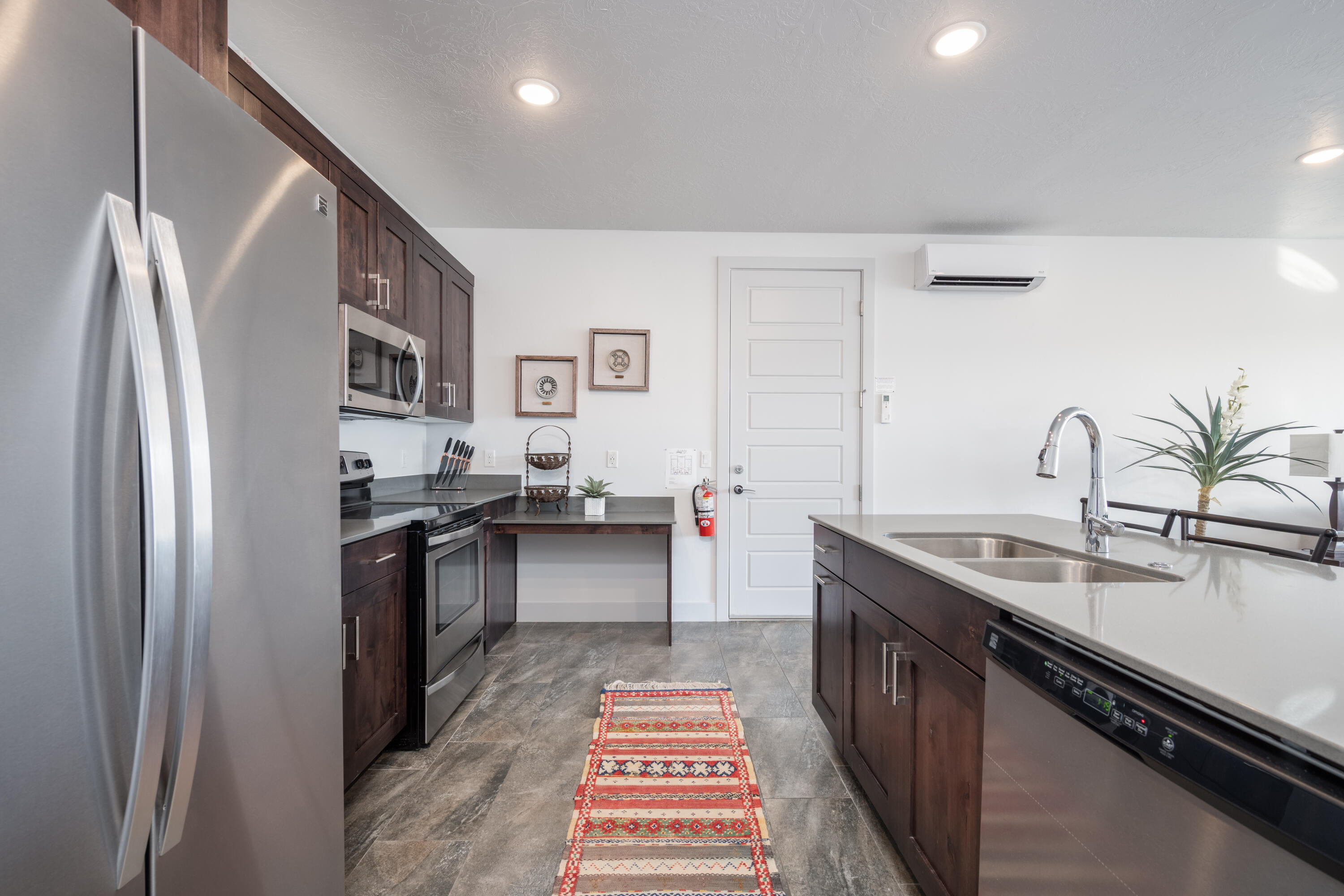 VILLAS AT SAND HOLLOW - Residential
