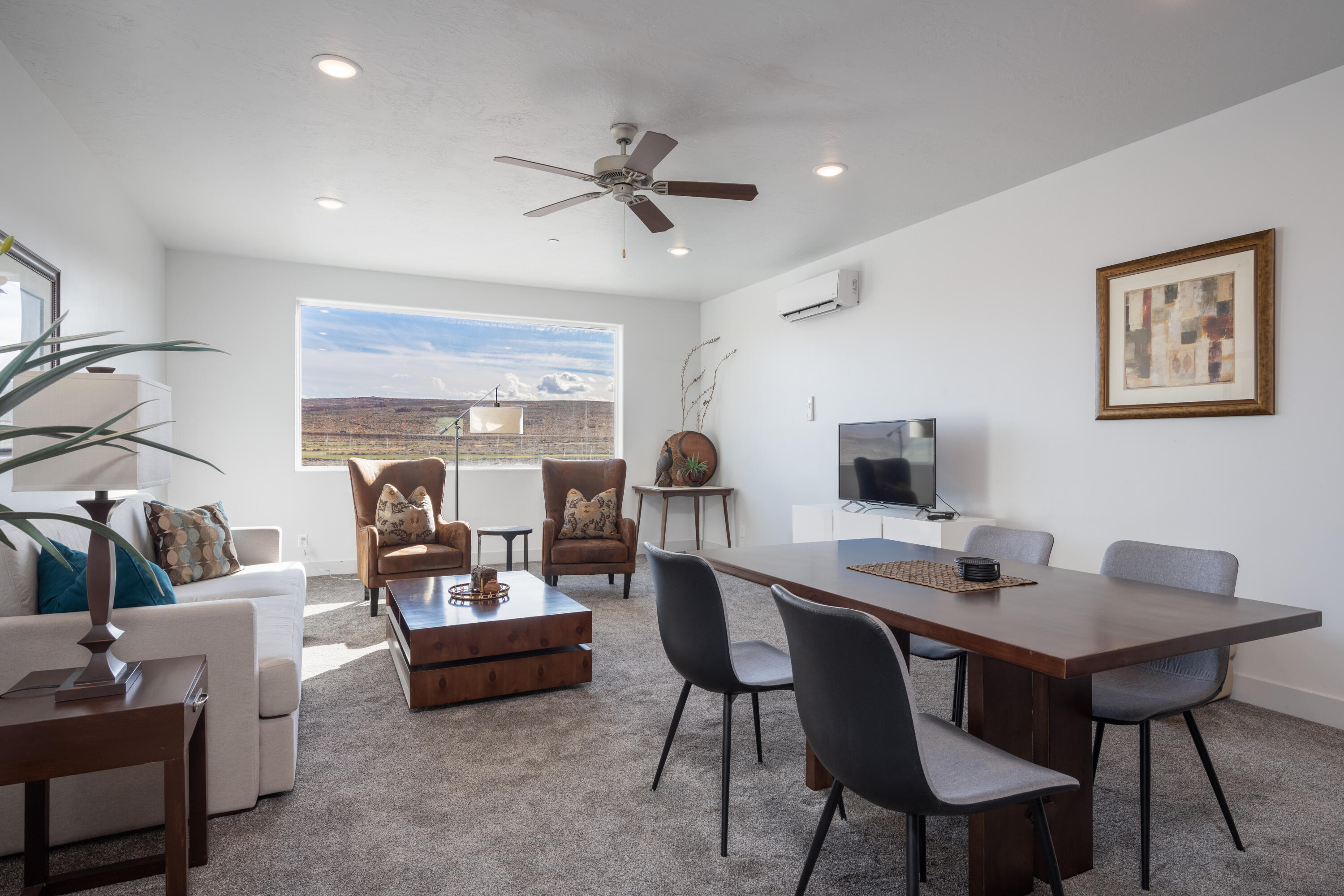 VILLAS AT SAND HOLLOW - Residential