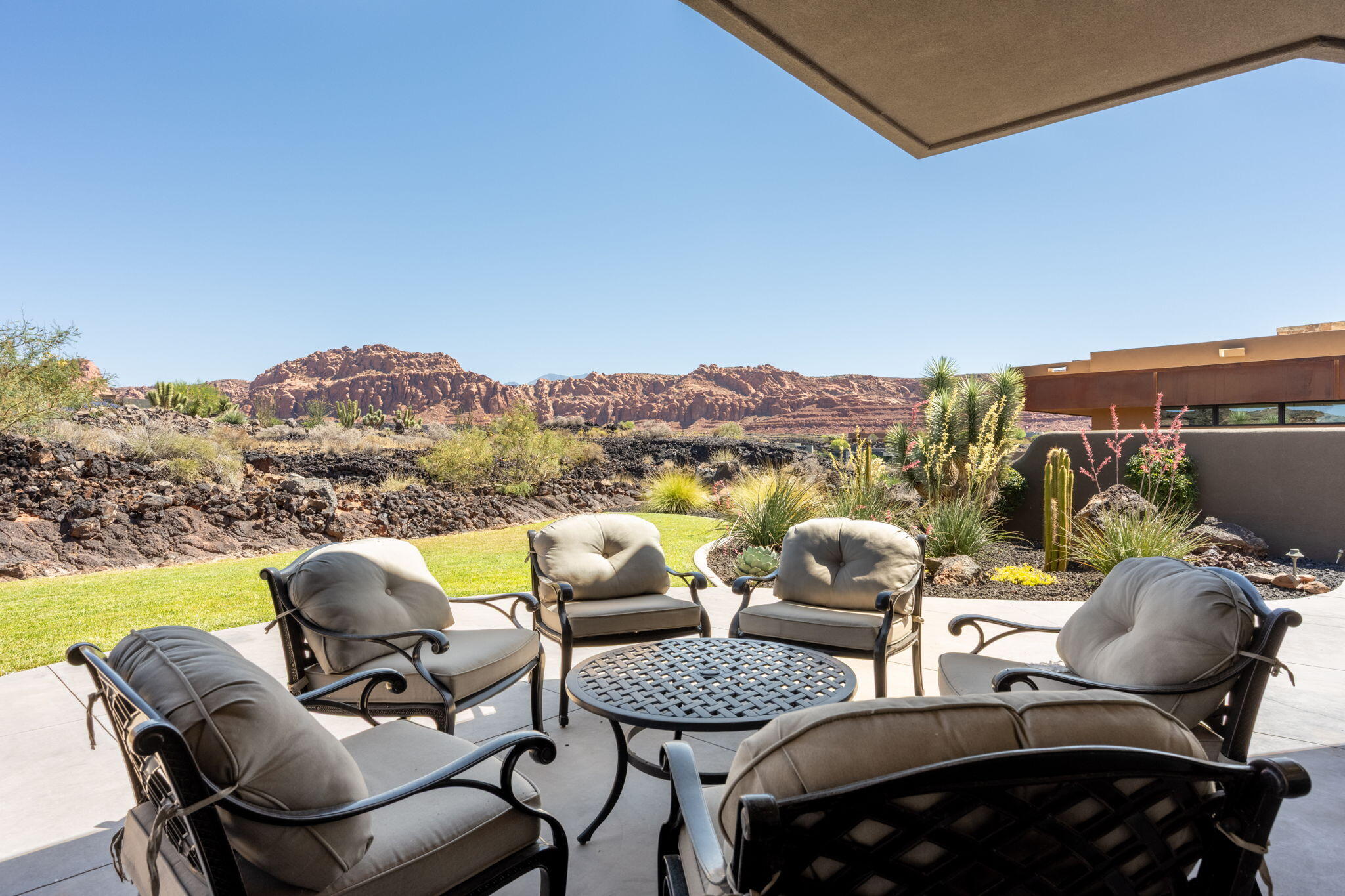 ENTRADA RESERVE AT SNOW CANYON PATIO HOMES - Residential
