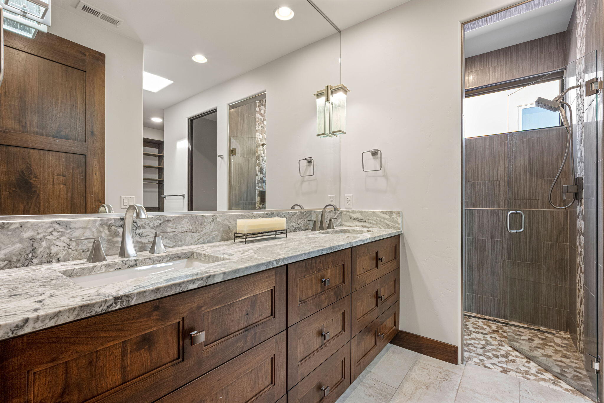 ENTRADA RESERVE AT SNOW CANYON PATIO HOMES - Residential