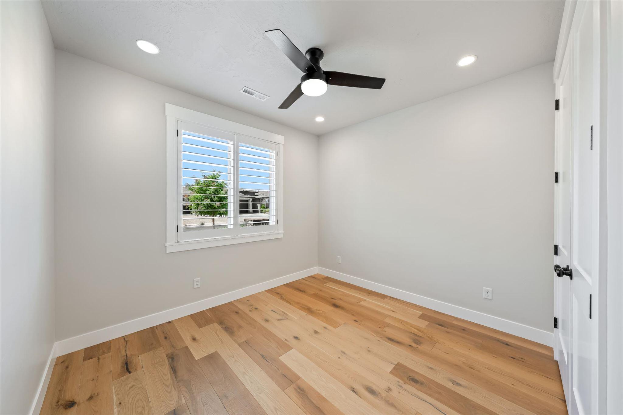 BELLA SOL AT SANTA CLARA - Residential