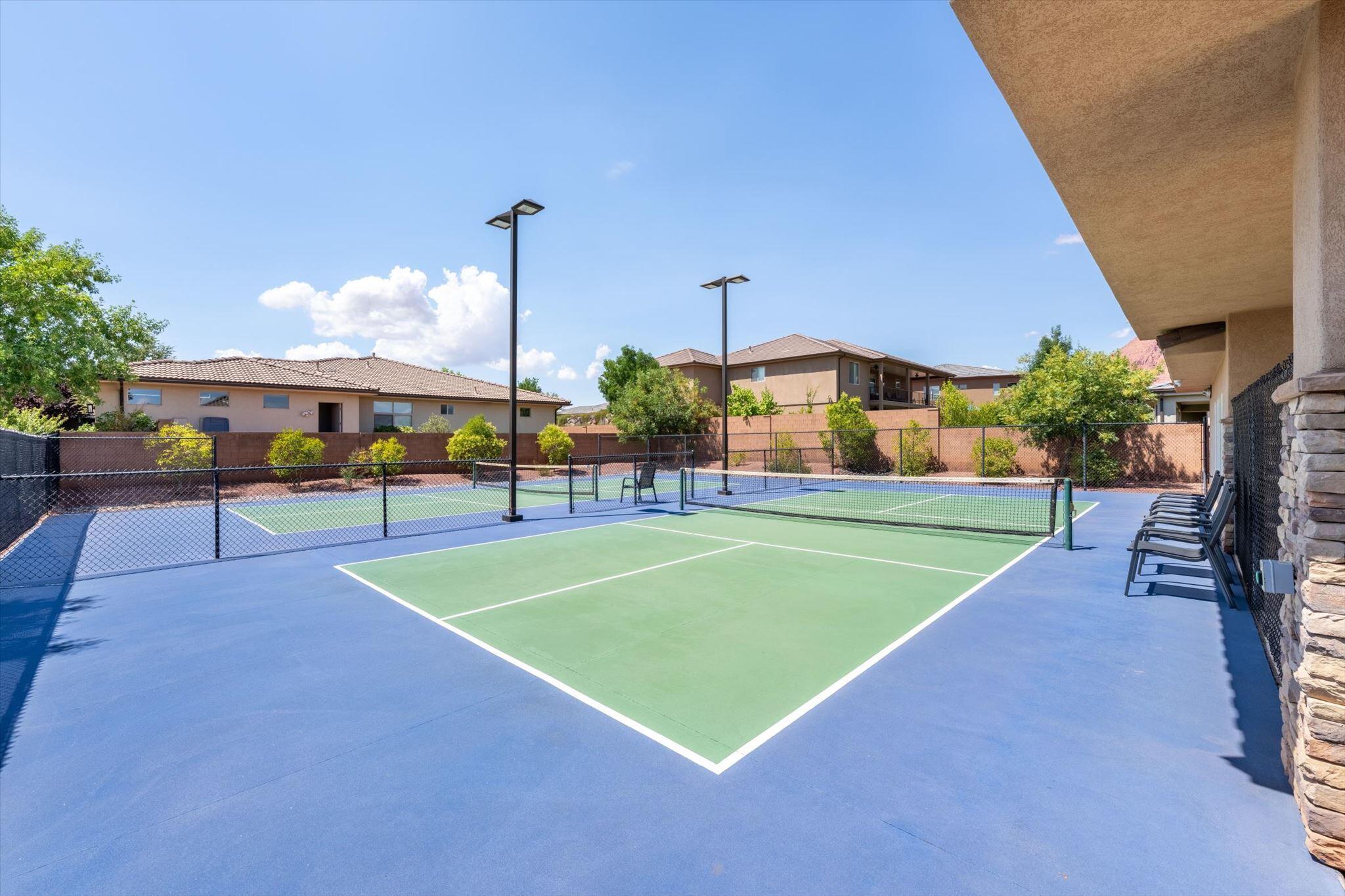 BELLA SOL AT SANTA CLARA - Residential